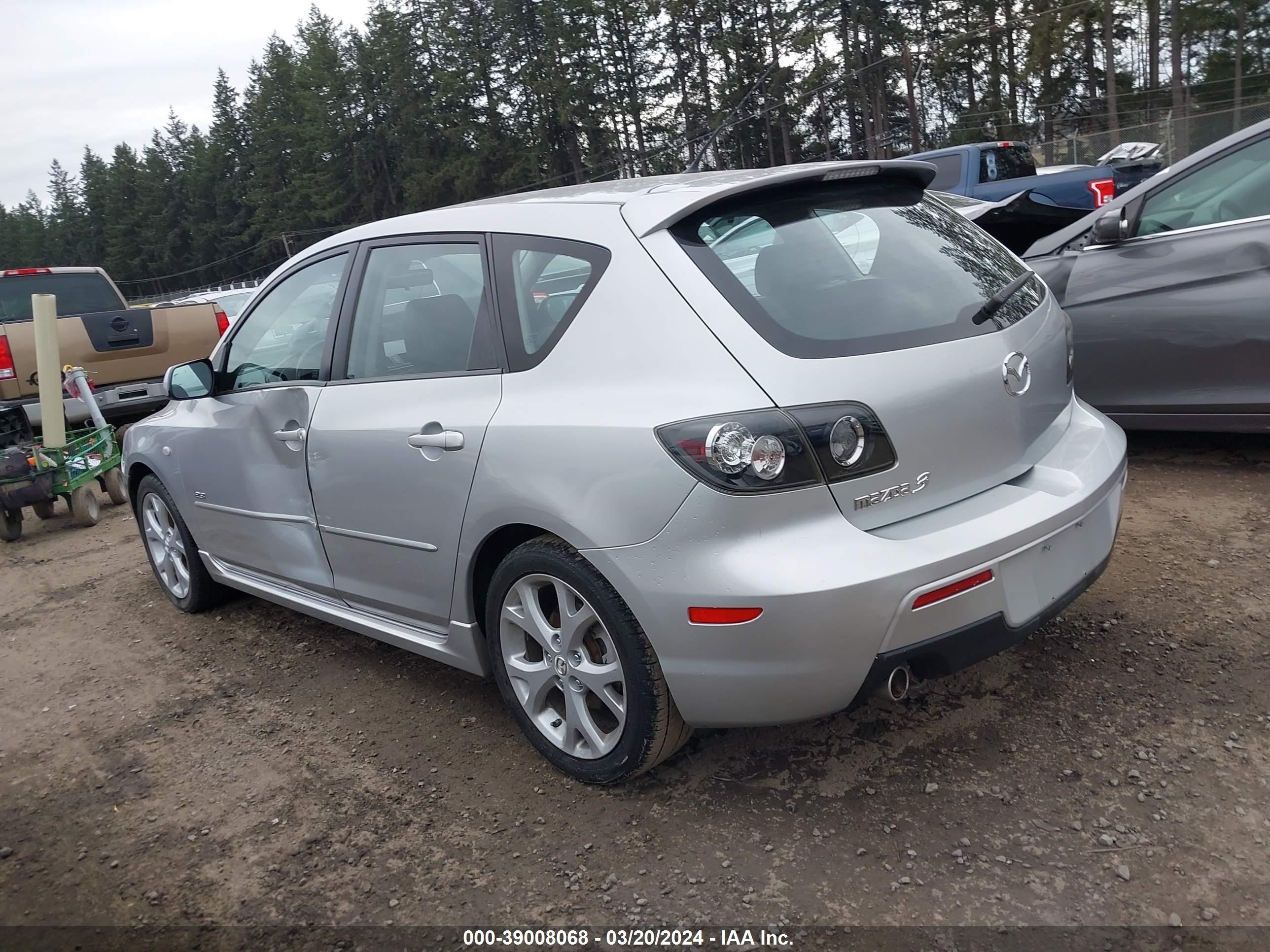 Photo 2 VIN: JM1BK343671655521 - MAZDA 3 