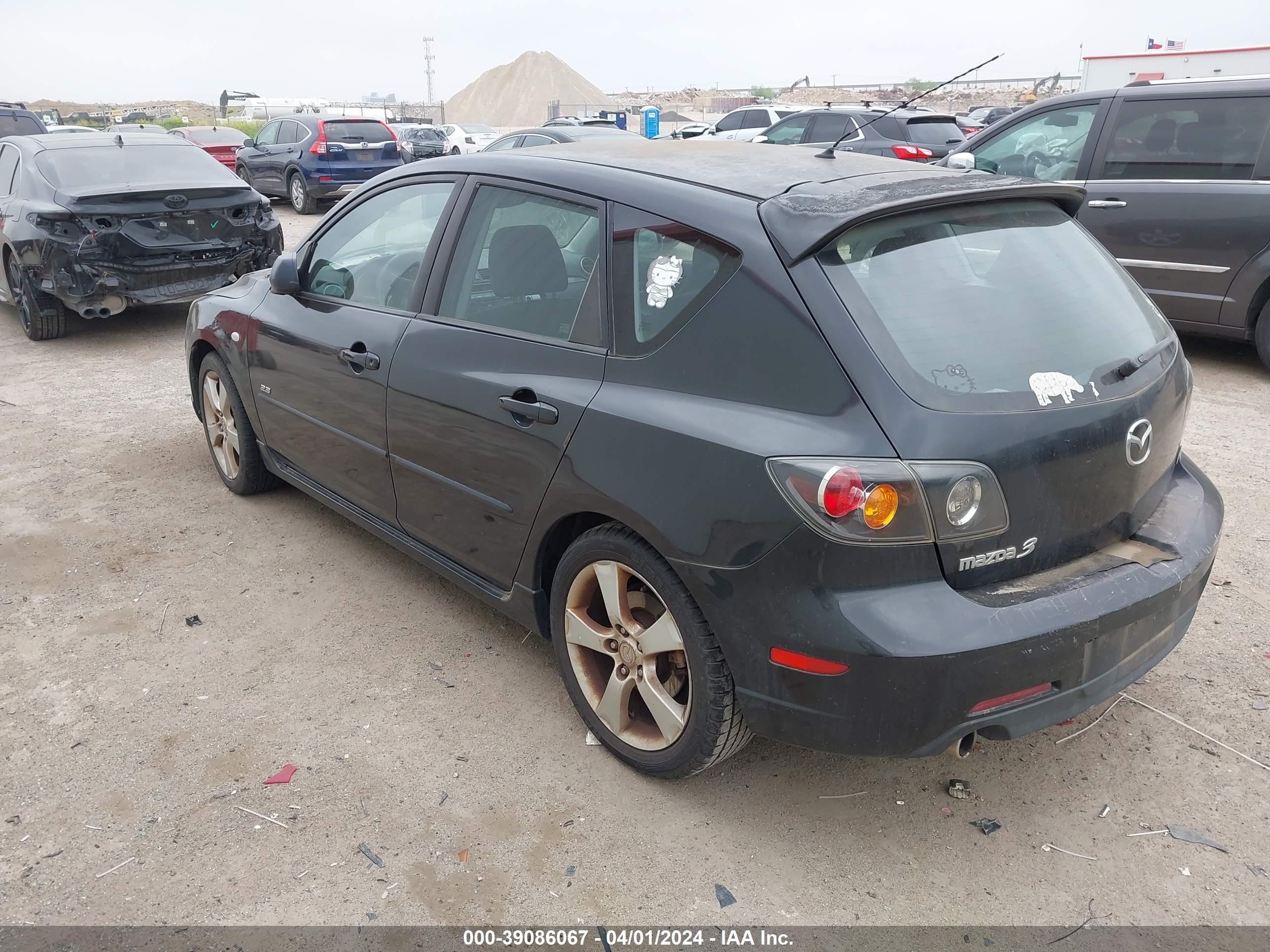 Photo 2 VIN: JM1BK343851243338 - MAZDA 3 