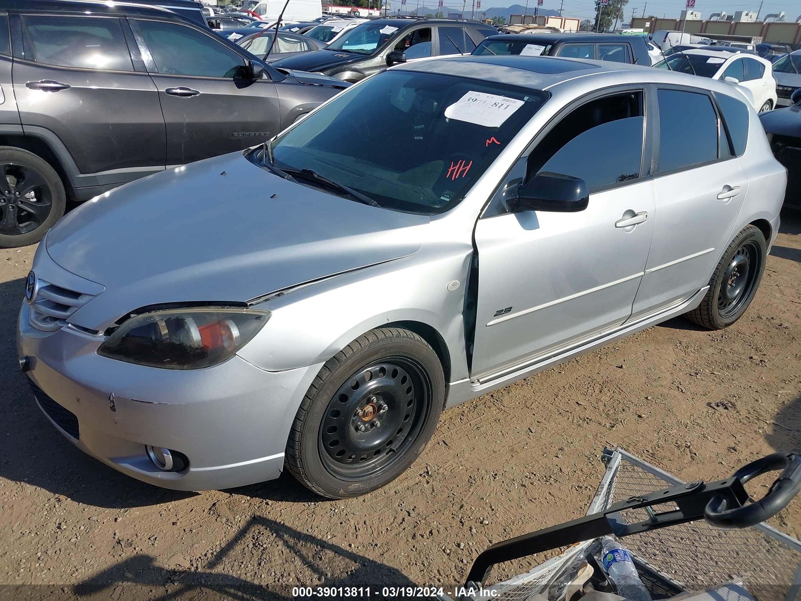 Photo 1 VIN: JM1BK343851284813 - MAZDA 3 