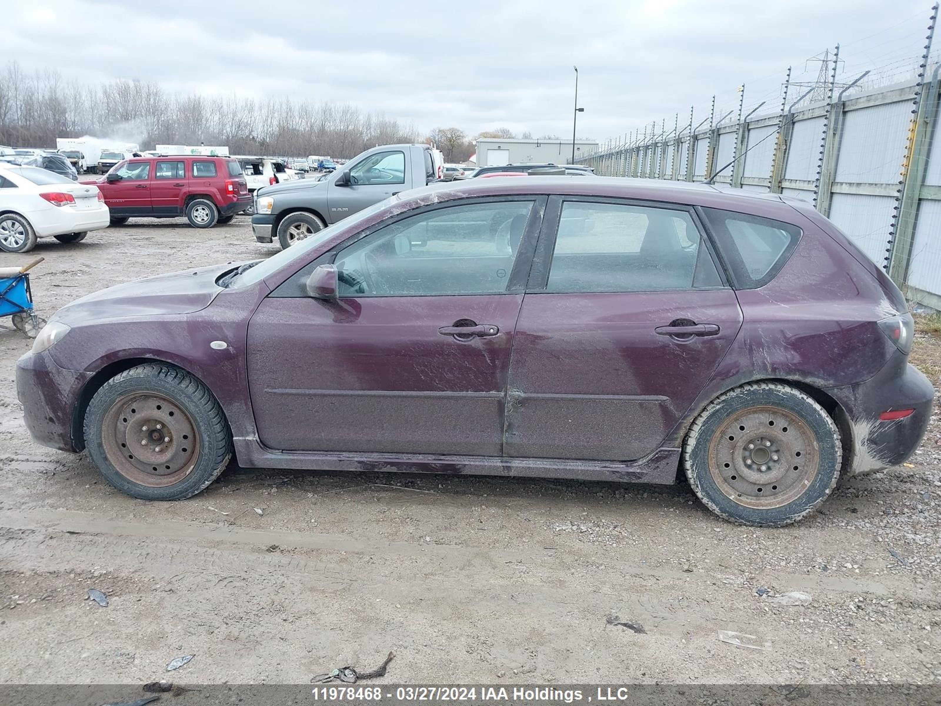 Photo 13 VIN: JM1BK343881872716 - MAZDA 3 