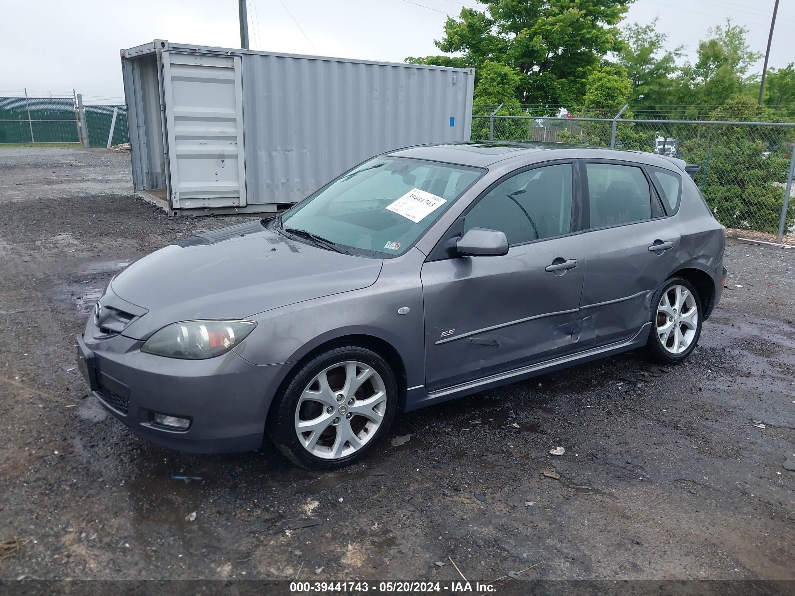 Photo 1 VIN: JM1BK343981782796 - MAZDA 3 