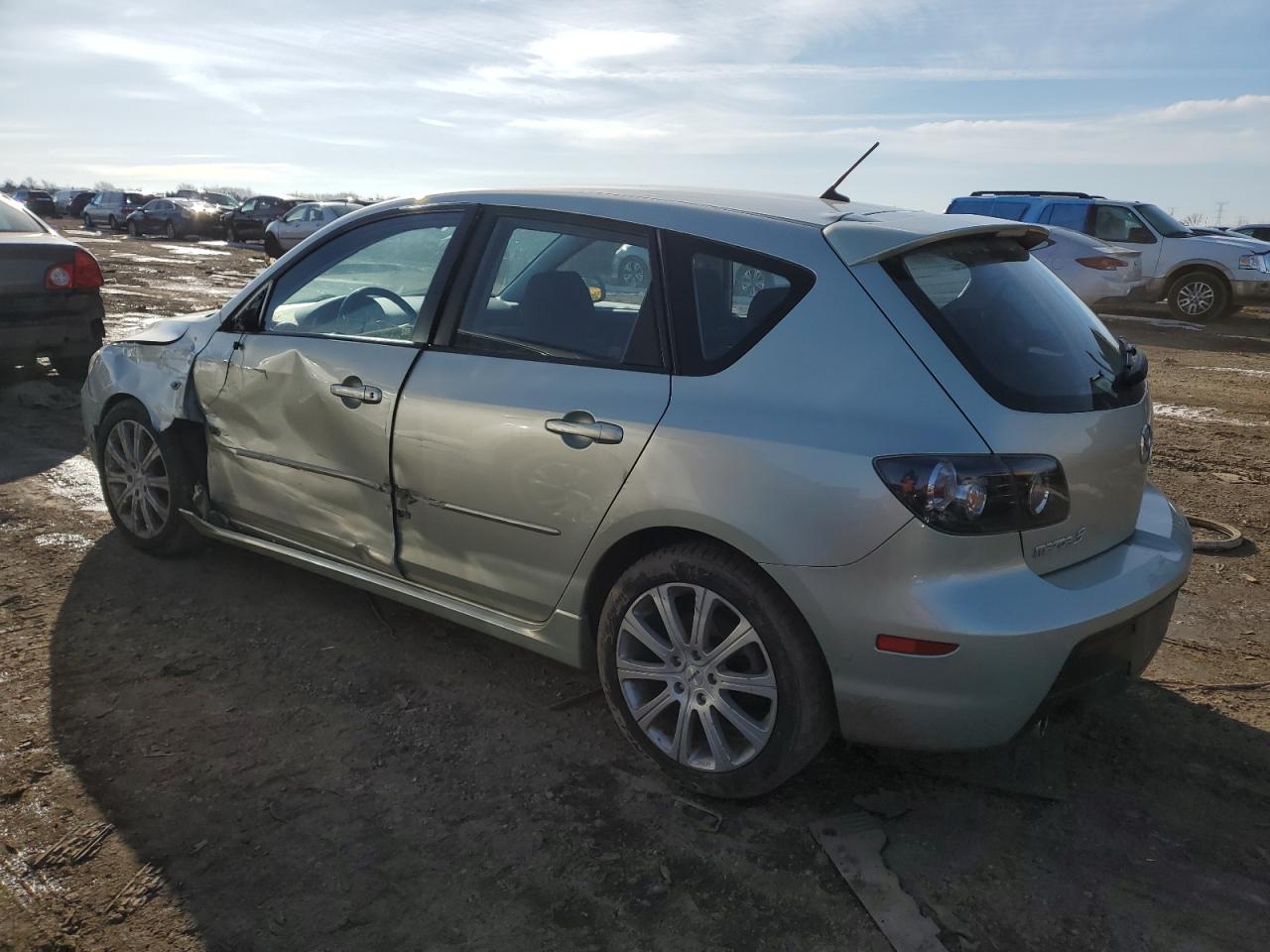 Photo 1 VIN: JM1BK343X81170817 - MAZDA 3 