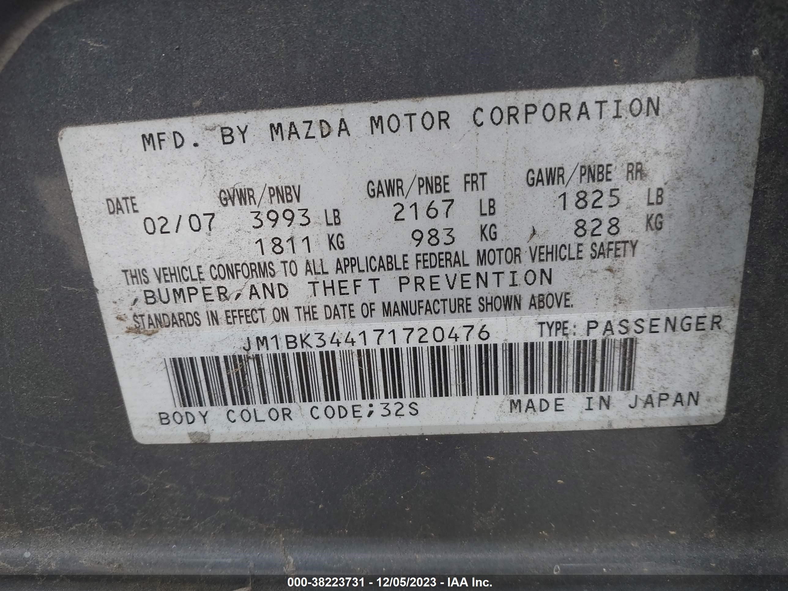 Photo 8 VIN: JM1BK344171720476 - MAZDA 3 