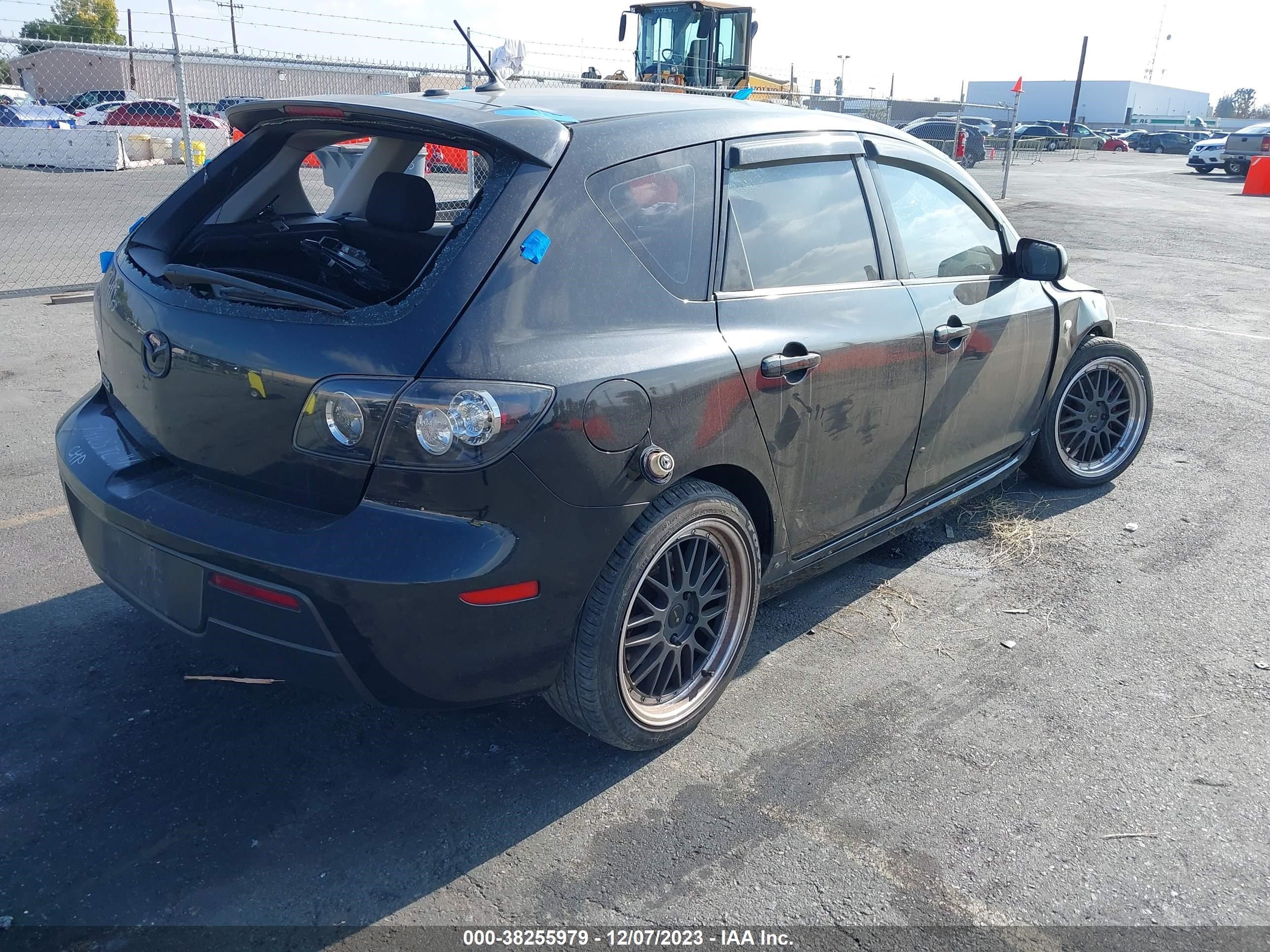 Photo 3 VIN: JM1BK344491236269 - MAZDA 3 