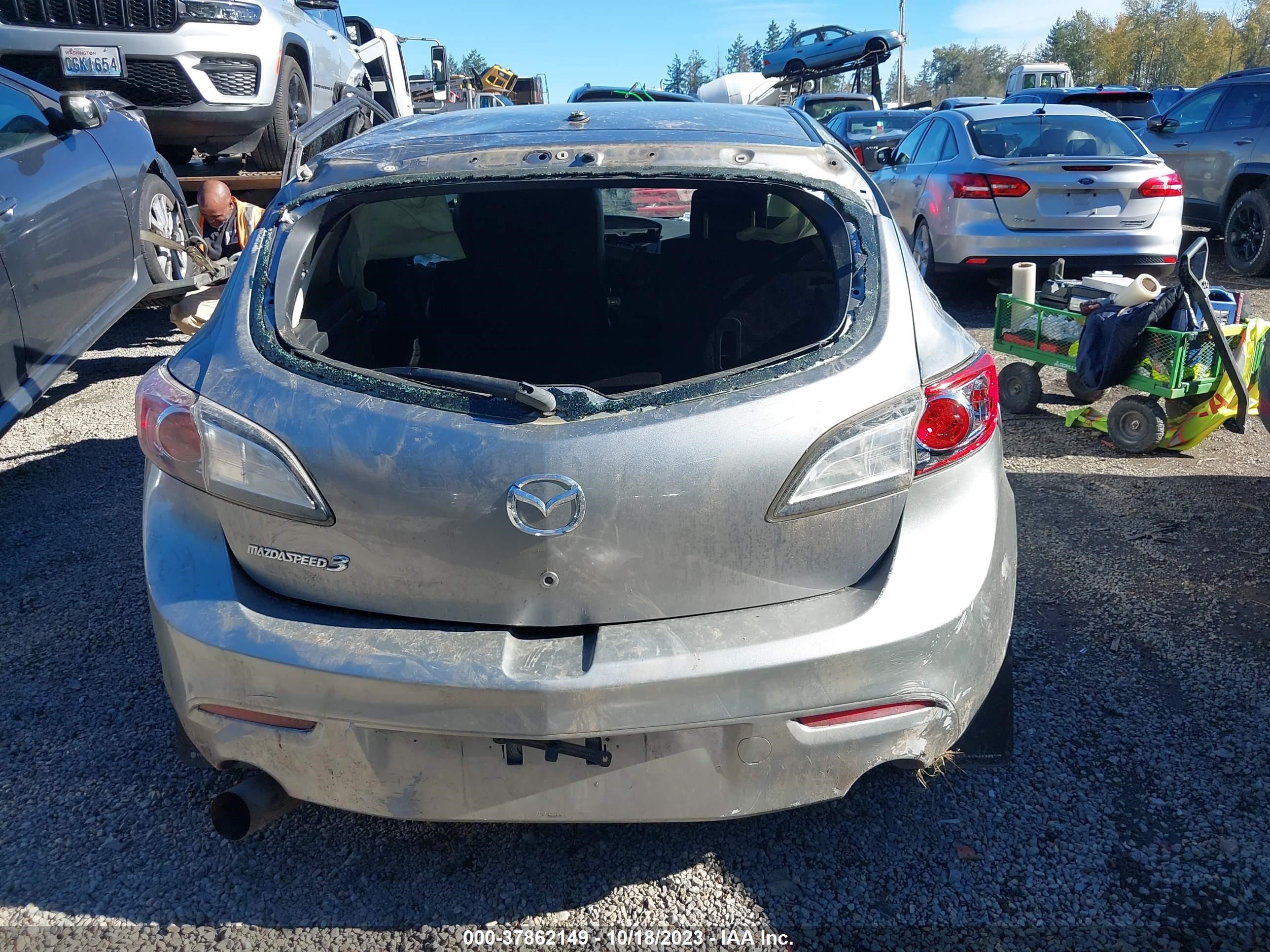 Photo 15 VIN: JM1BL1H37A1166001 - MAZDA 3 