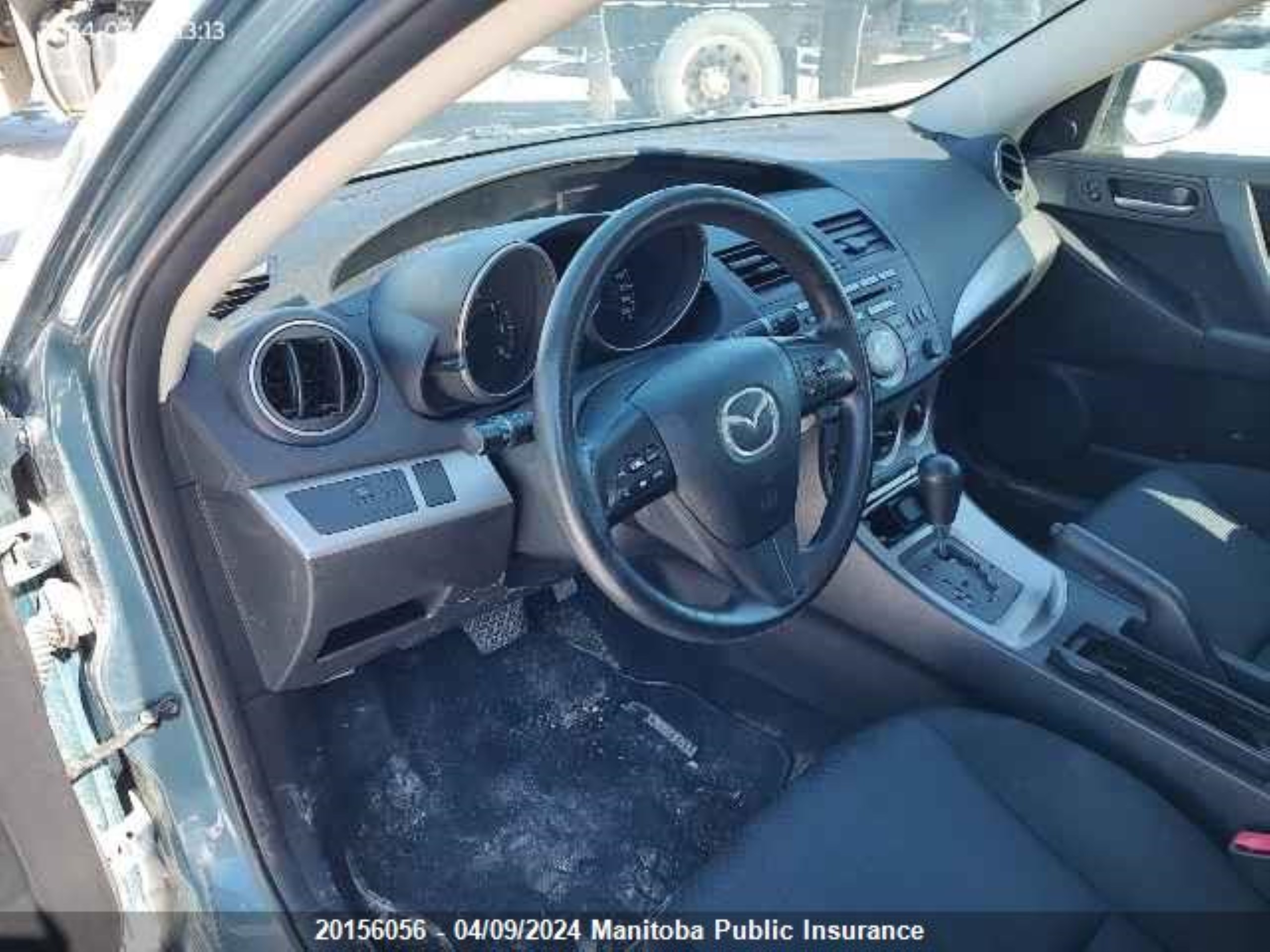 Photo 4 VIN: JM1BL1H53A1118979 - MAZDA 3 