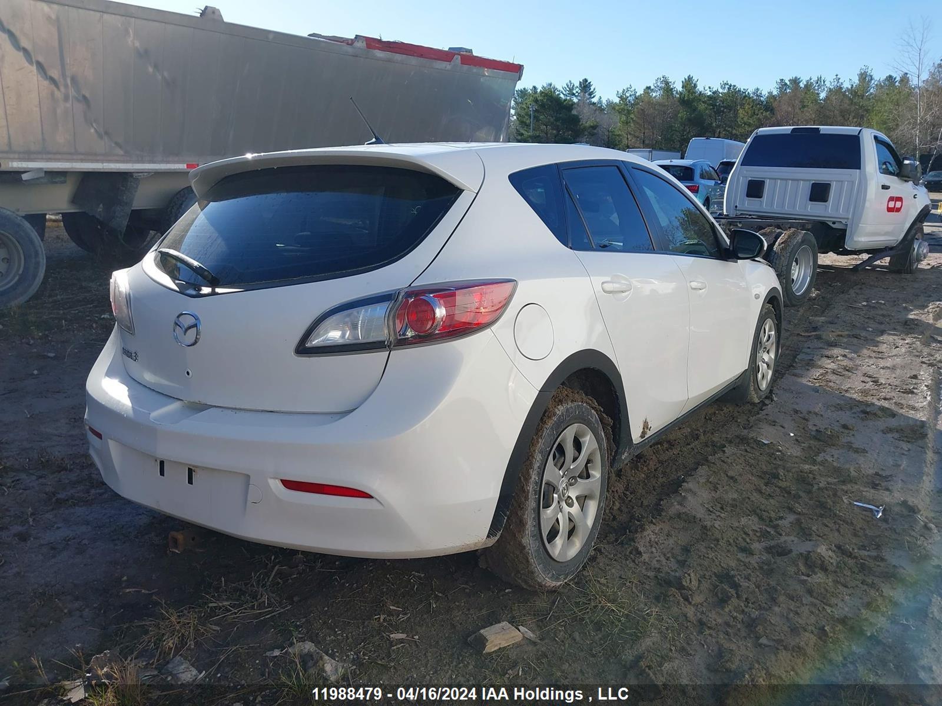 Photo 3 VIN: JM1BL1HF1A1139936 - MAZDA 3 