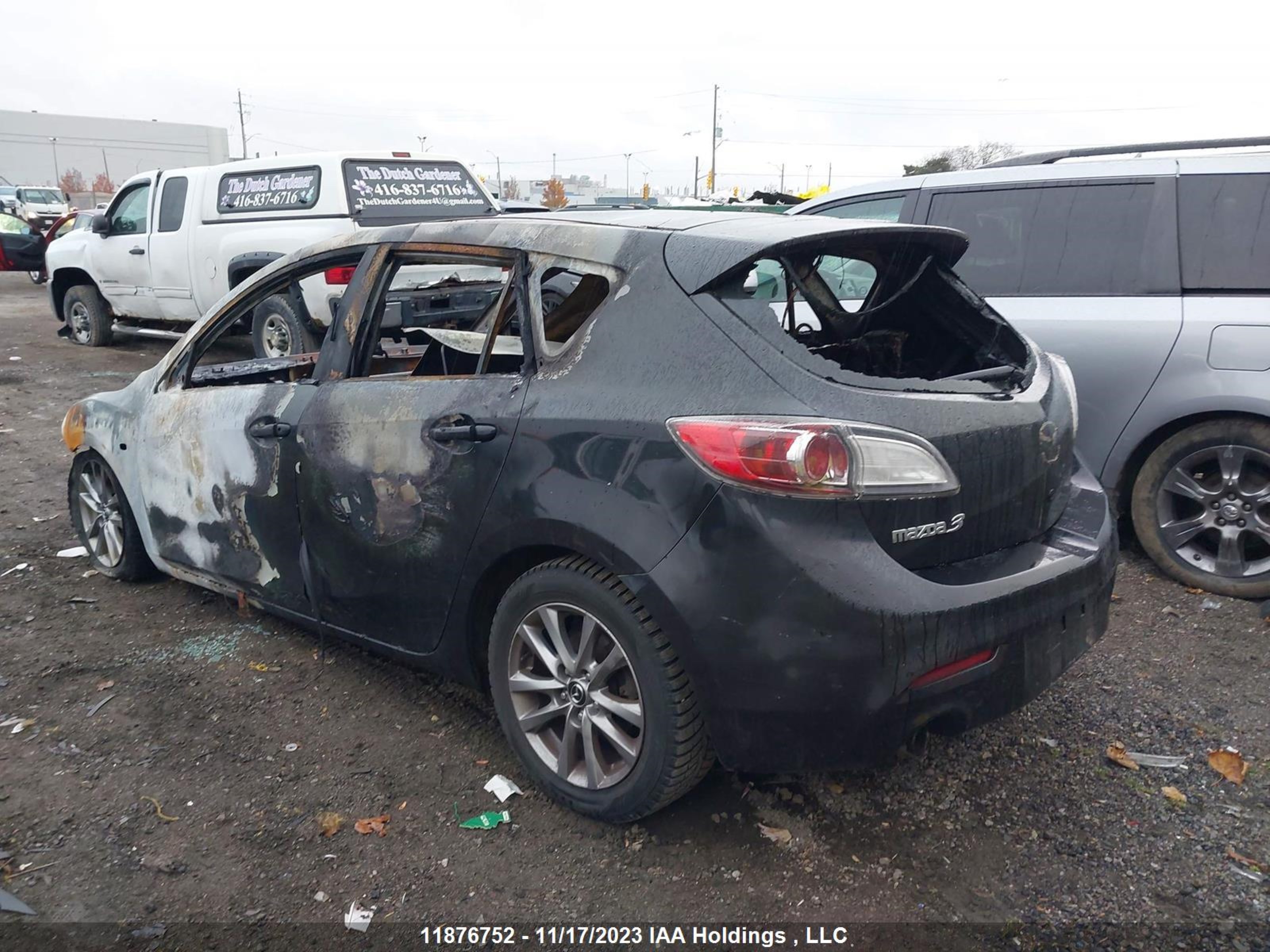 Photo 2 VIN: JM1BL1HF1A1220399 - MAZDA 3 