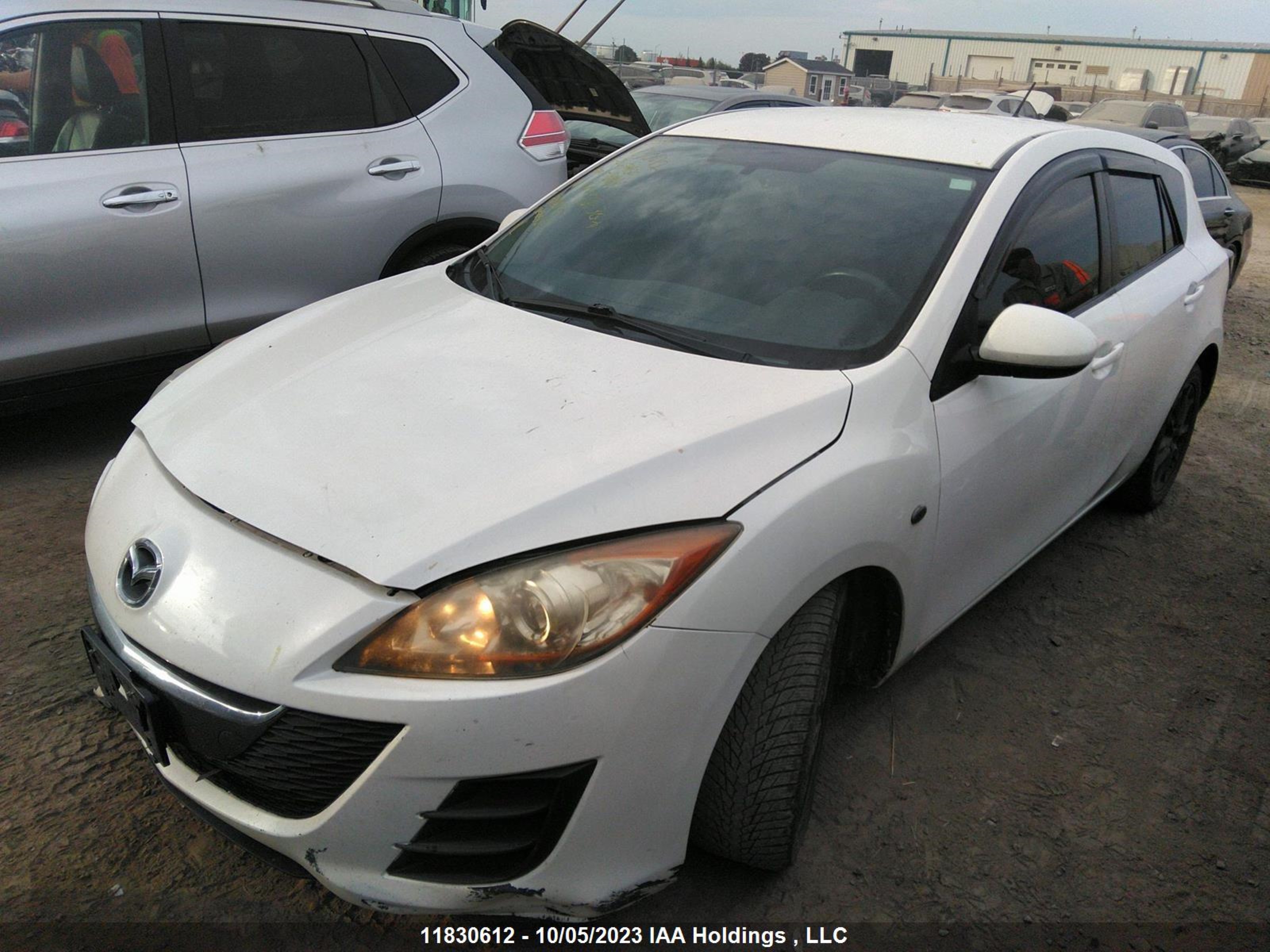 Photo 1 VIN: JM1BL1HF2A1347856 - MAZDA 3 