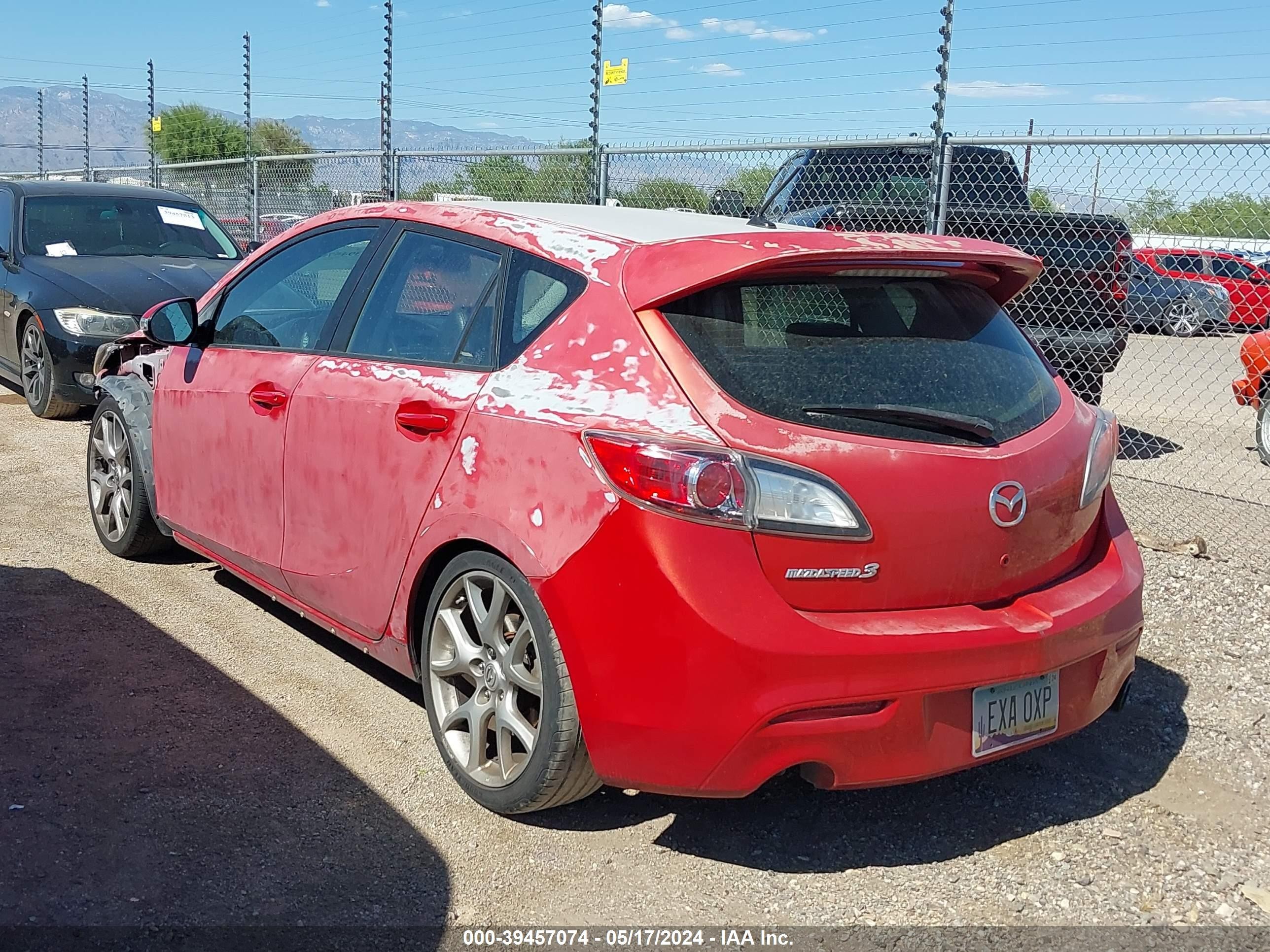 Photo 2 VIN: JM1BL1K42B1429028 - MAZDA 3 