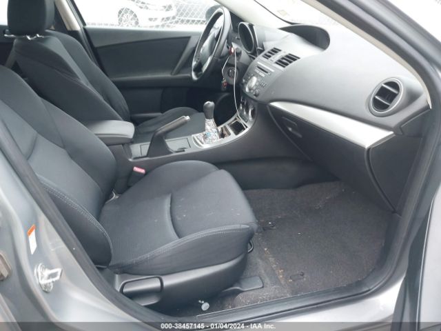 Photo 4 VIN: JM1BL1K59B1454565 - MAZDA 3 