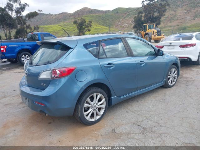 Photo 3 VIN: JM1BL1K6XB1452347 - MAZDA MAZDA3 