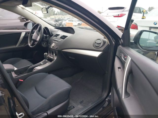 Photo 4 VIN: JM1BL1K6XB1490953 - MAZDA MAZDA3 