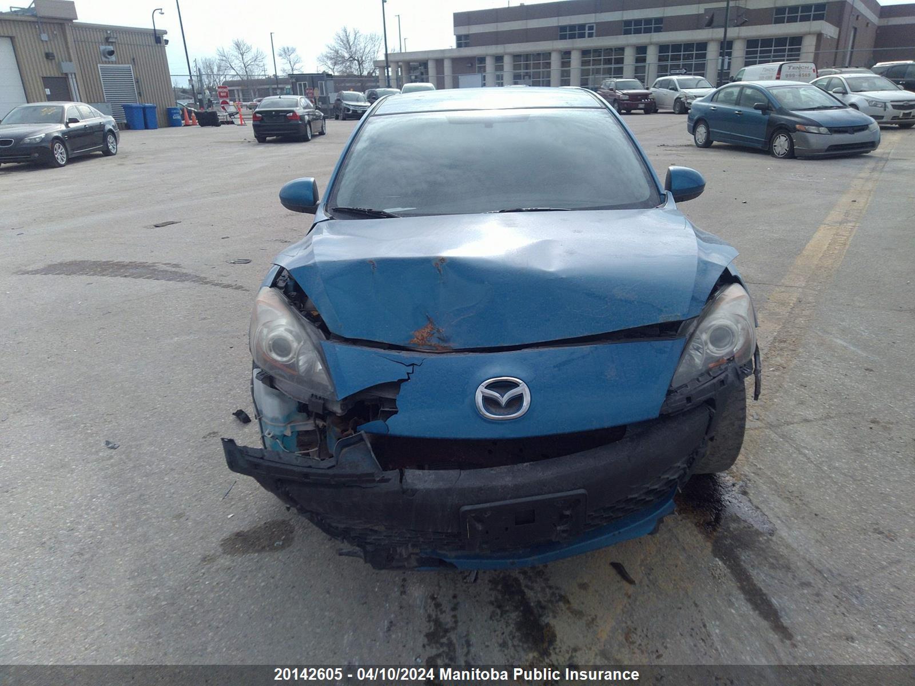 Photo 11 VIN: JM1BL1KF0D1768035 - MAZDA 3 