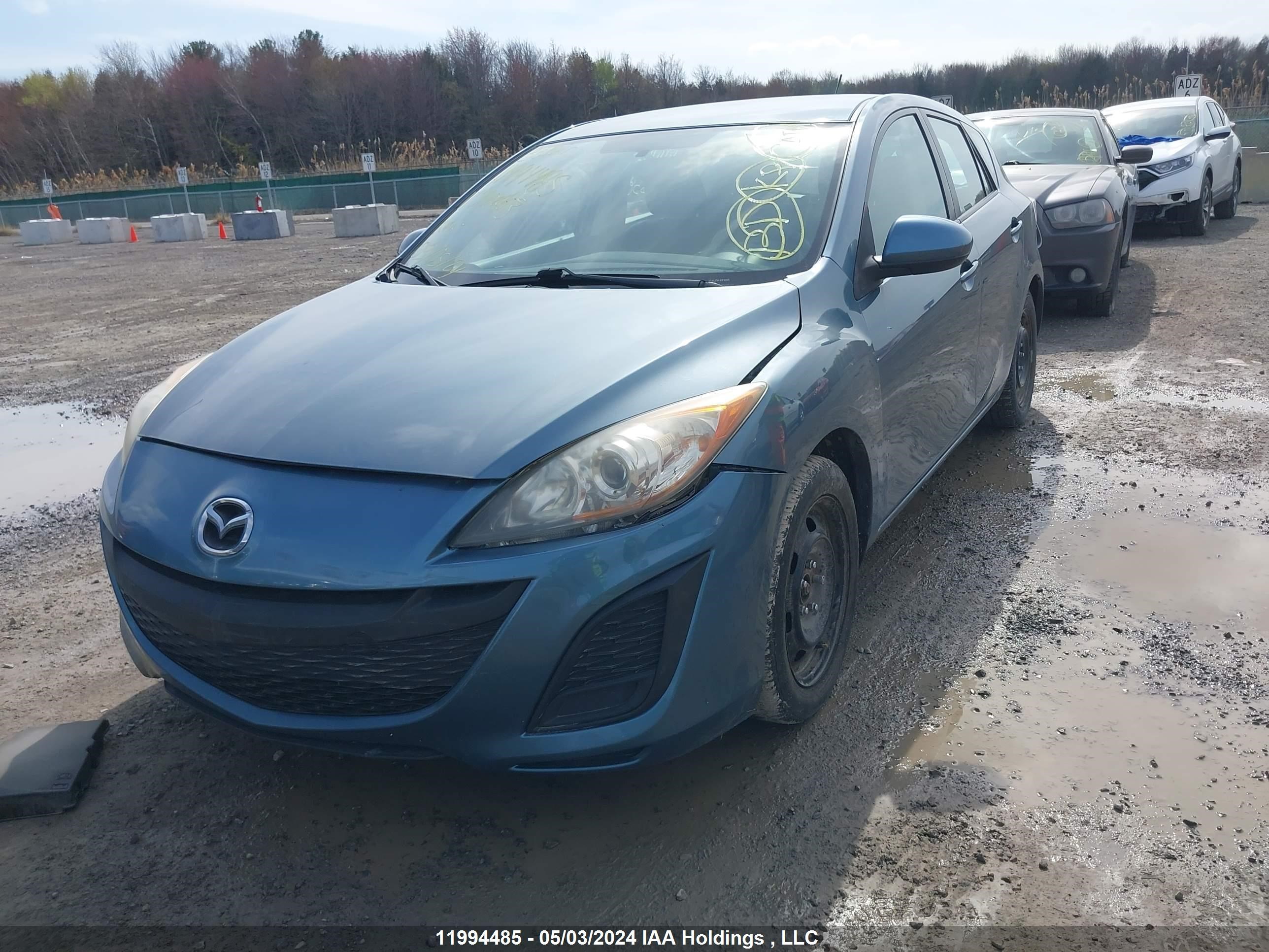 Photo 1 VIN: JM1BL1KF4B1358612 - MAZDA 3 