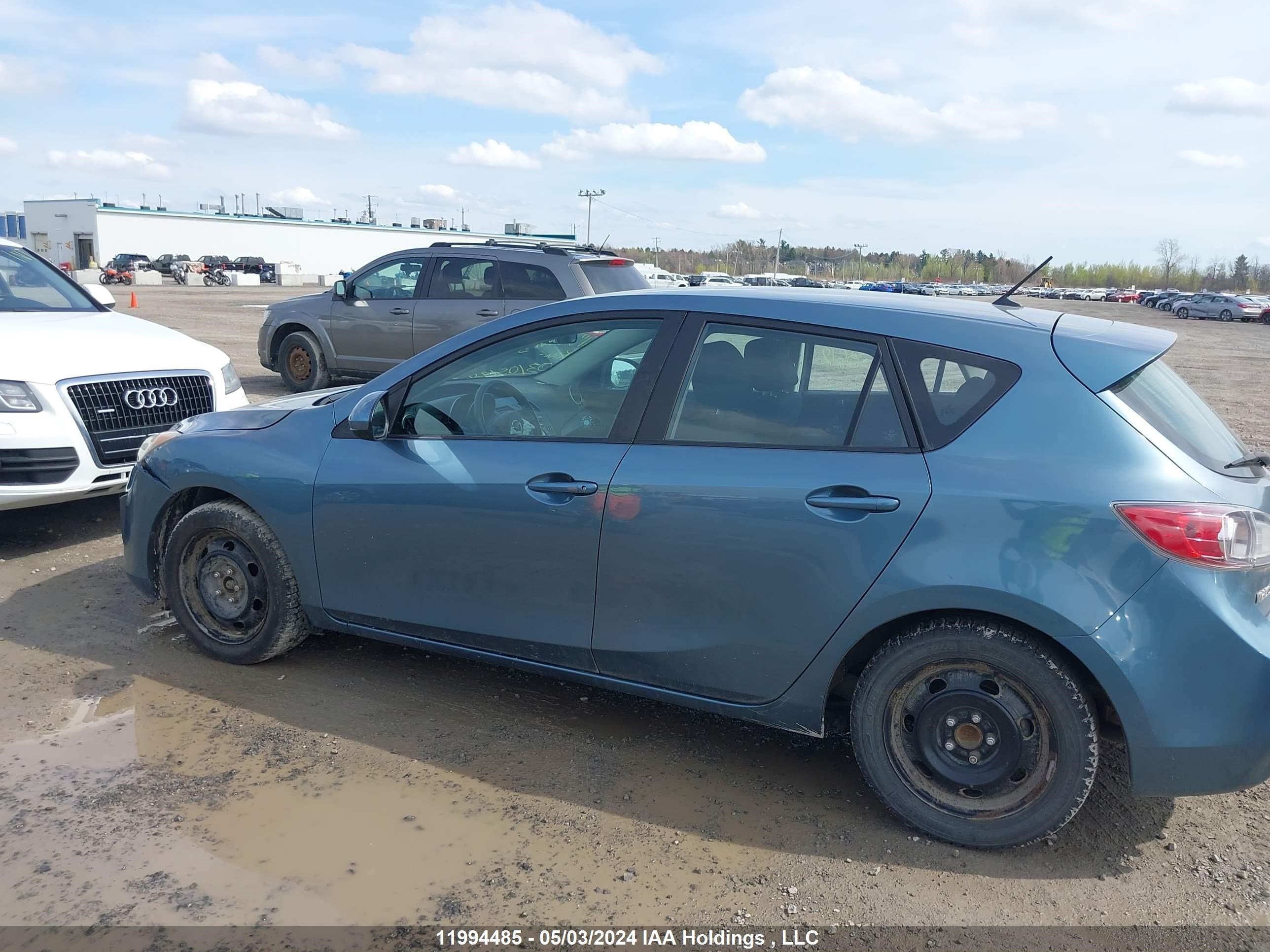 Photo 13 VIN: JM1BL1KF4B1358612 - MAZDA 3 