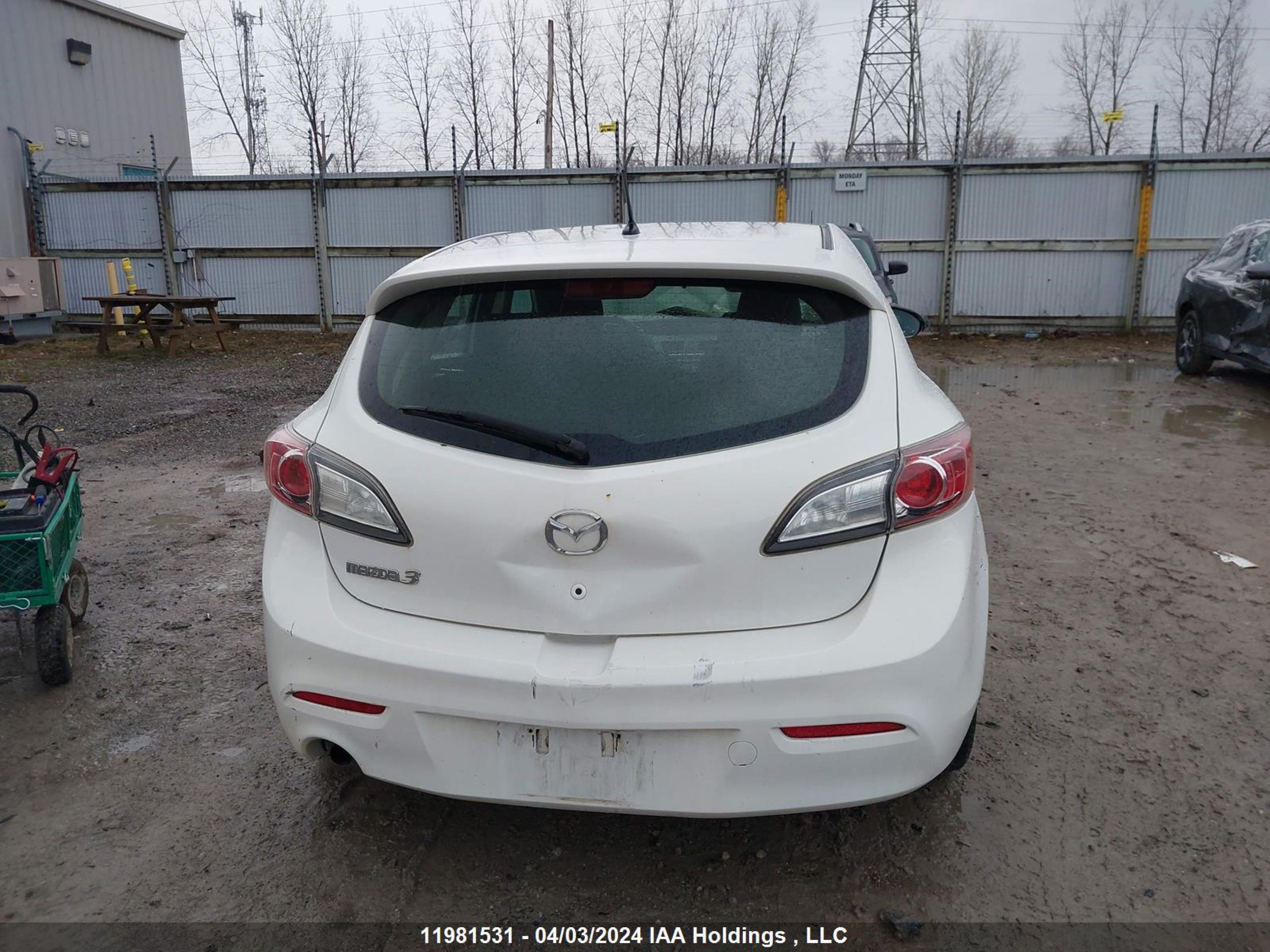 Photo 15 VIN: JM1BL1KF5B1411107 - MAZDA 3 