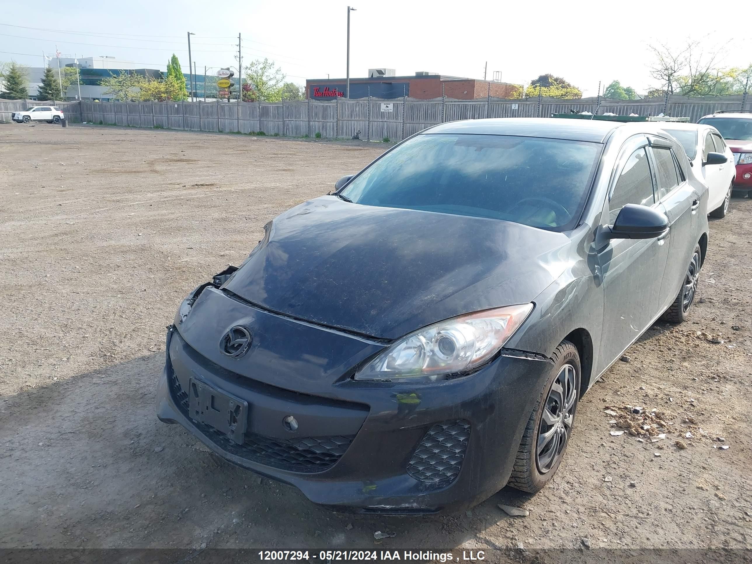 Photo 1 VIN: JM1BL1KF5C1511449 - MAZDA 3 