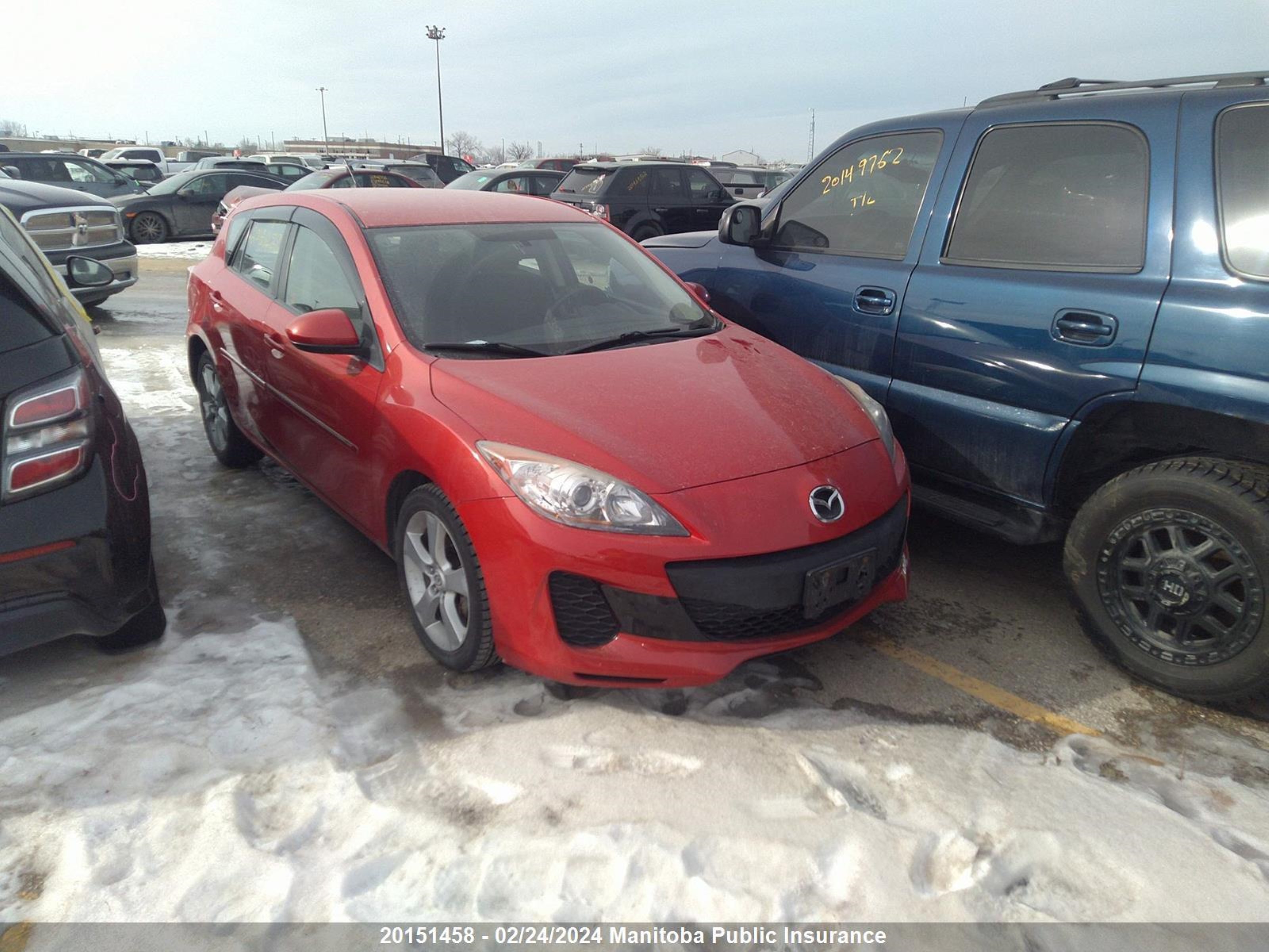 Photo 0 VIN: JM1BL1KF7D1737154 - MAZDA 3 