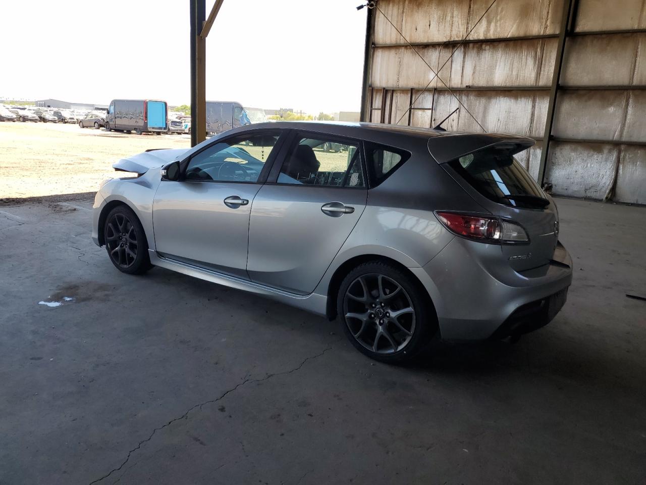 Photo 1 VIN: JM1BL1L49D1809565 - MAZDA 3 