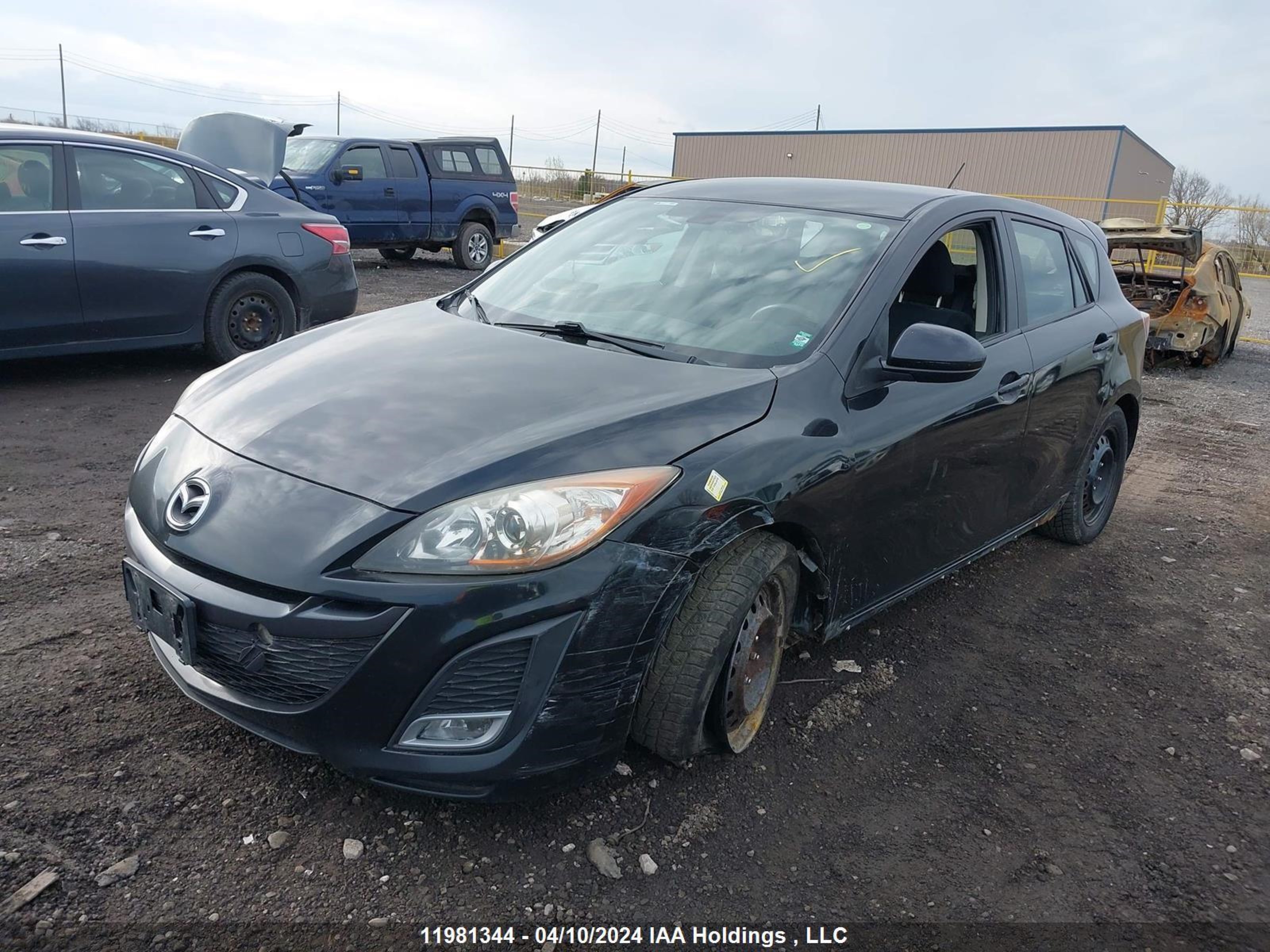 Photo 1 VIN: JM1BL1L52B1496834 - MAZDA 3 