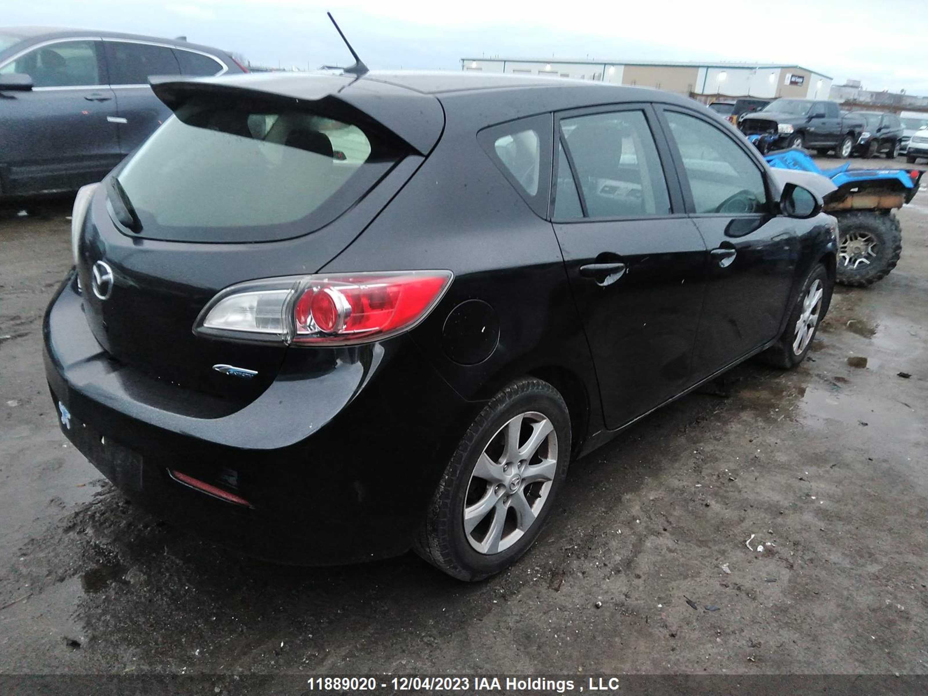 Photo 3 VIN: JM1BL1L70C1615869 - MAZDA 3 