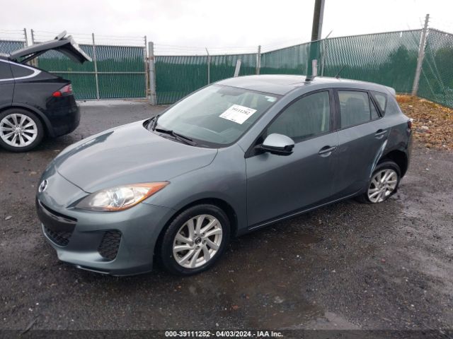 Photo 1 VIN: JM1BL1L70D1750934 - MAZDA MAZDA3 