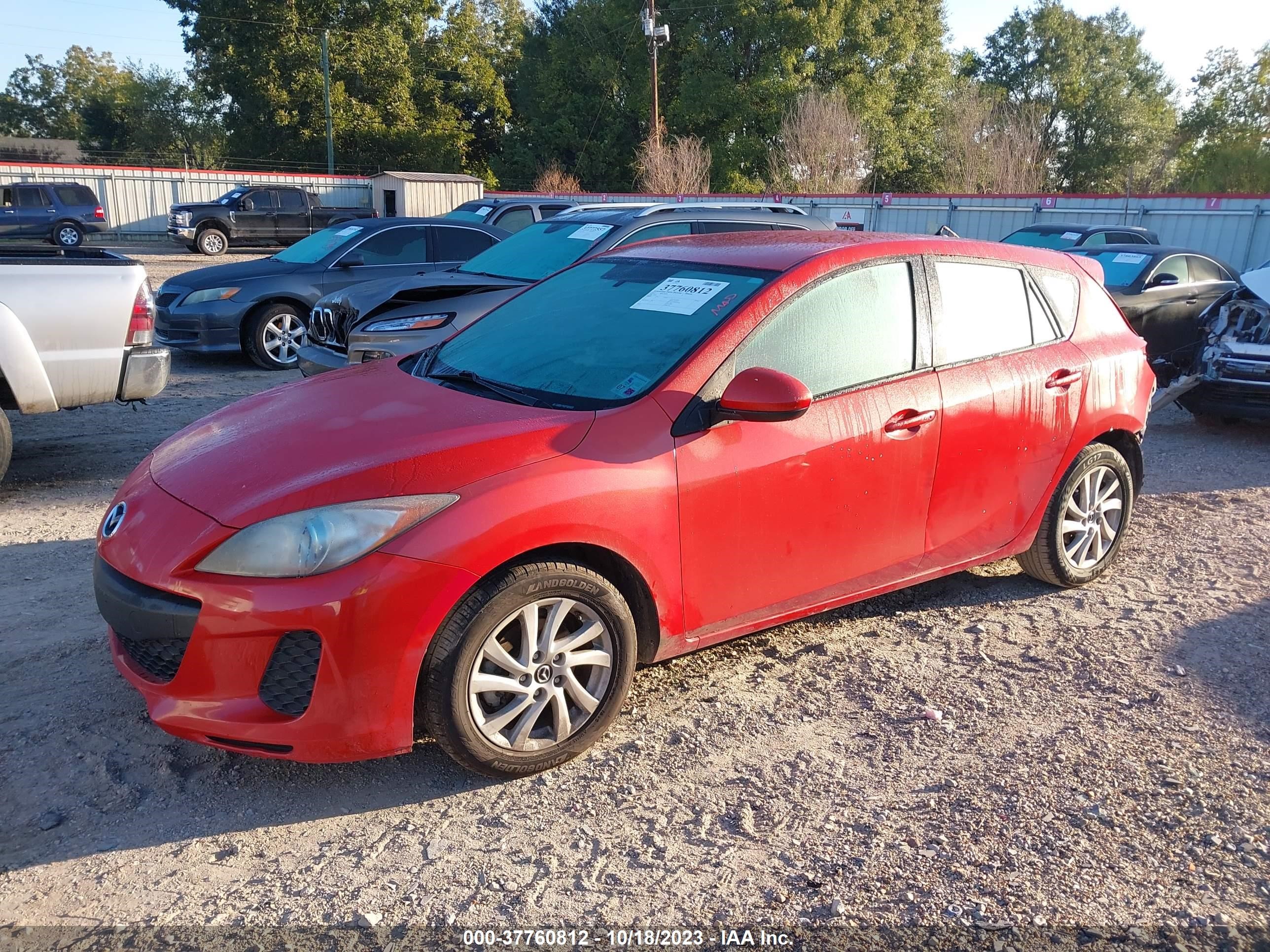 Photo 1 VIN: JM1BL1L70D1766244 - MAZDA 3 