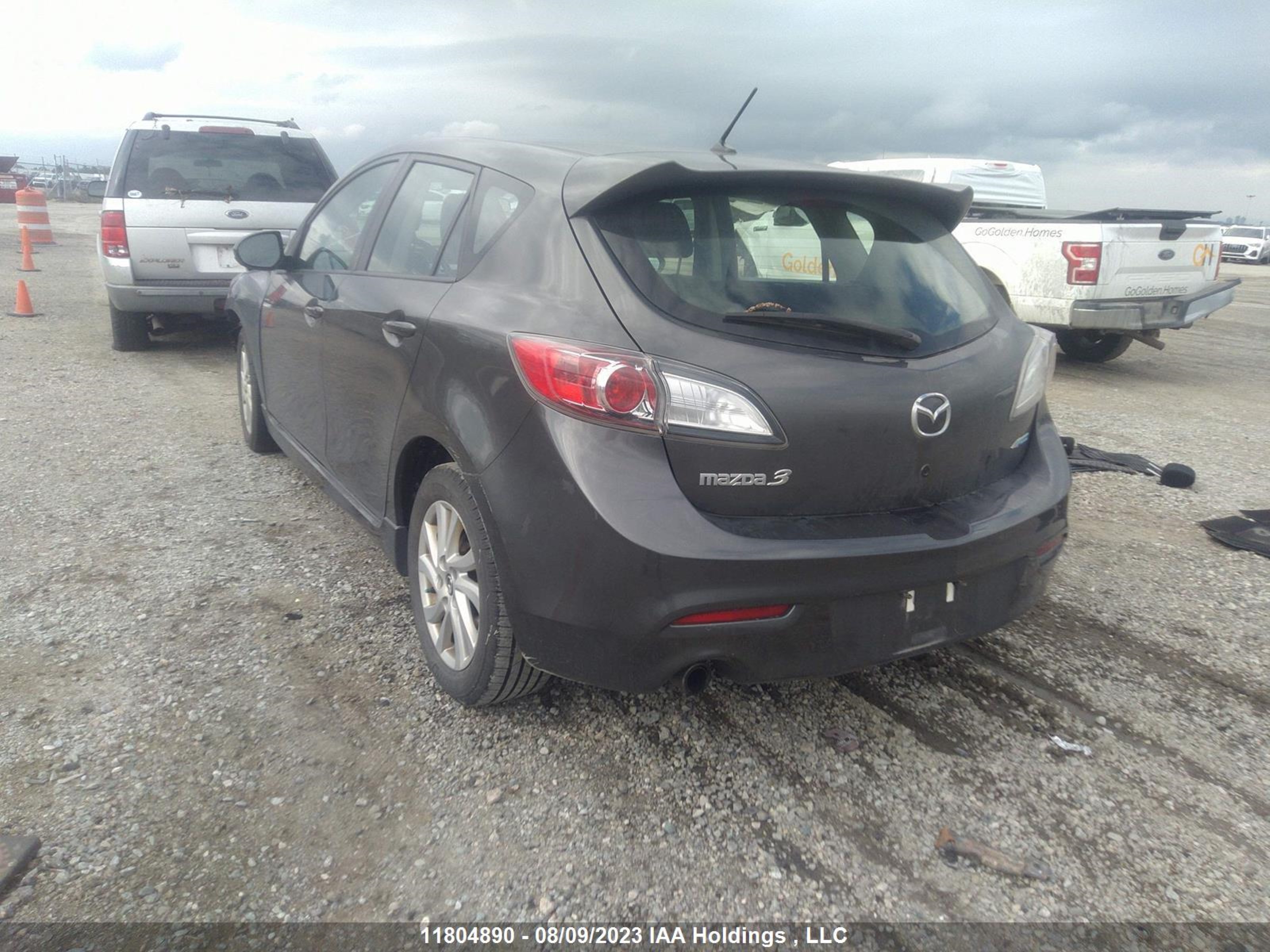 Photo 2 VIN: JM1BL1L70D1816267 - MAZDA 3 