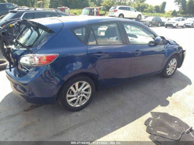 Photo 3 VIN: JM1BL1L71D1746777 - MAZDA MAZDA3 