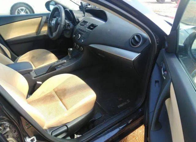 Photo 4 VIN: JM1BL1L71D1796918 - MAZDA MAZDA3 