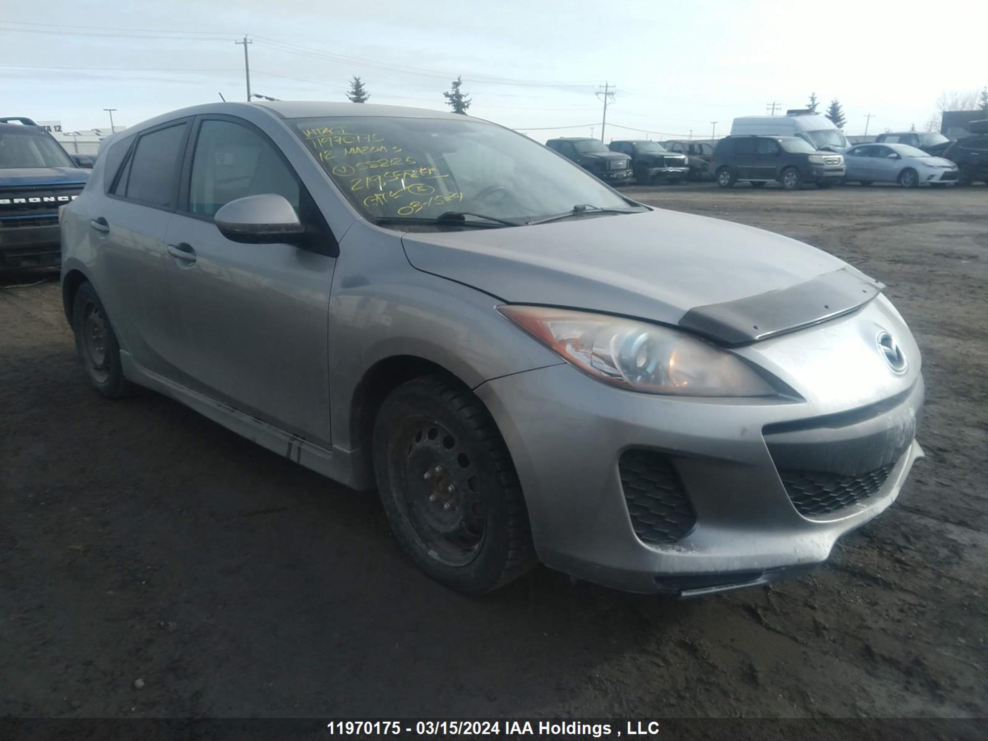 Photo 0 VIN: JM1BL1L72C1588125 - MAZDA 3 