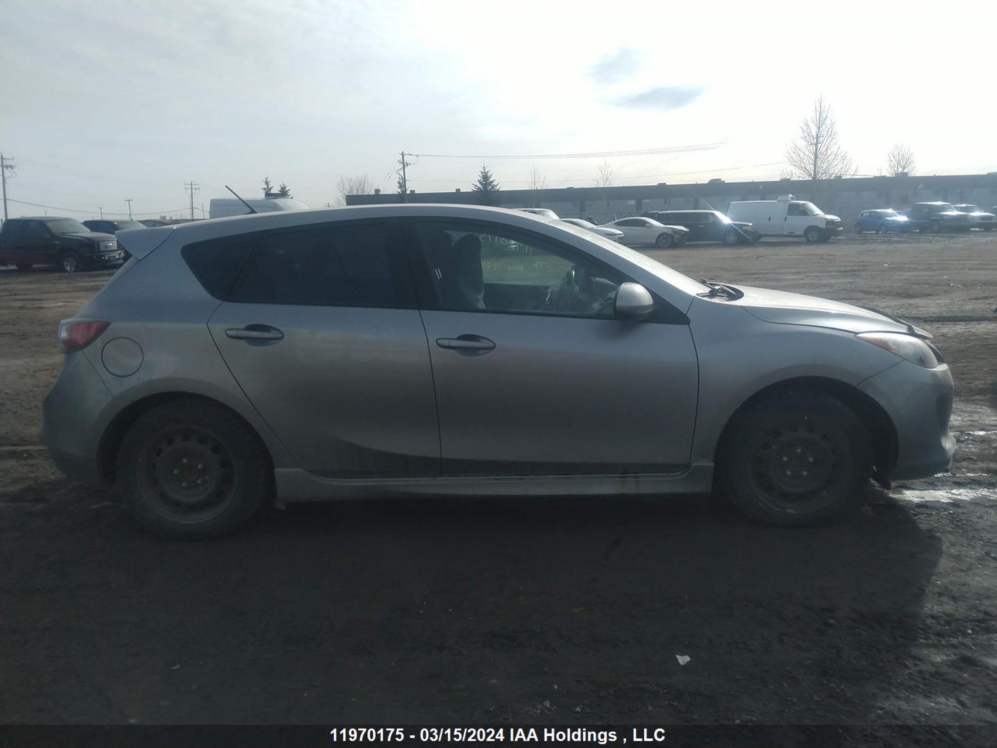 Photo 13 VIN: JM1BL1L72C1588125 - MAZDA 3 