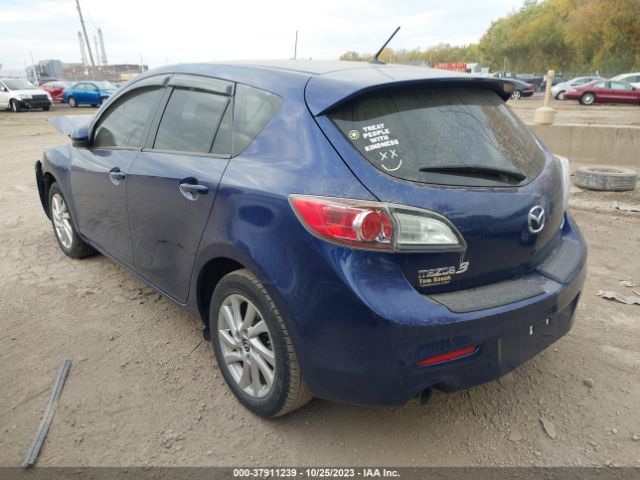 Photo 2 VIN: JM1BL1L72D1763250 - MAZDA MAZDA3 