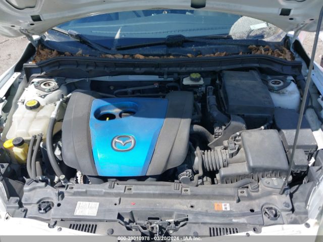 Photo 9 VIN: JM1BL1L73D1823178 - MAZDA MAZDA3 