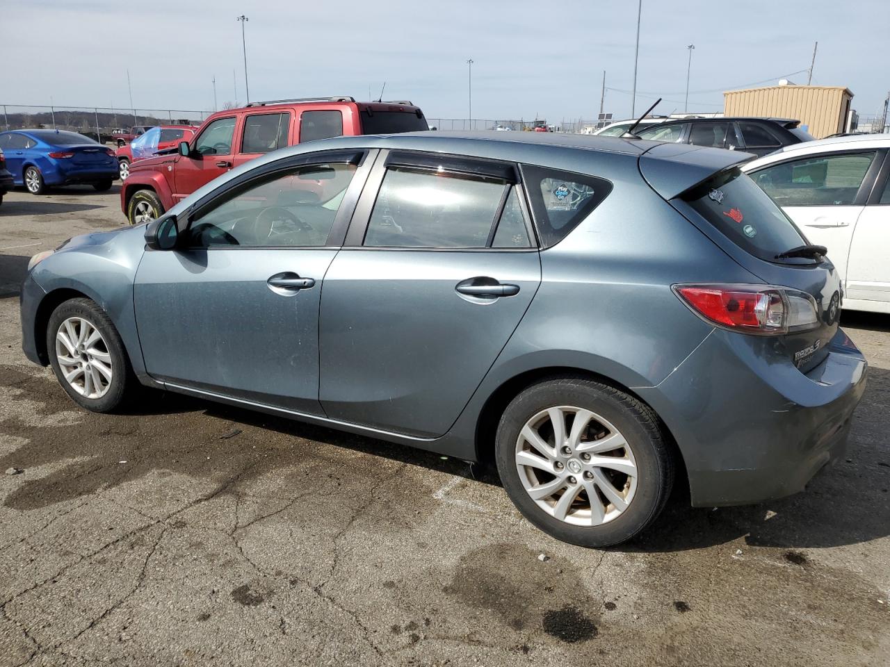 Photo 1 VIN: JM1BL1L74C1596422 - MAZDA 3 