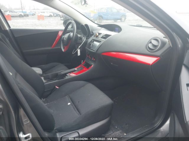 Photo 4 VIN: JM1BL1L74C1638040 - MAZDA MAZDA3 