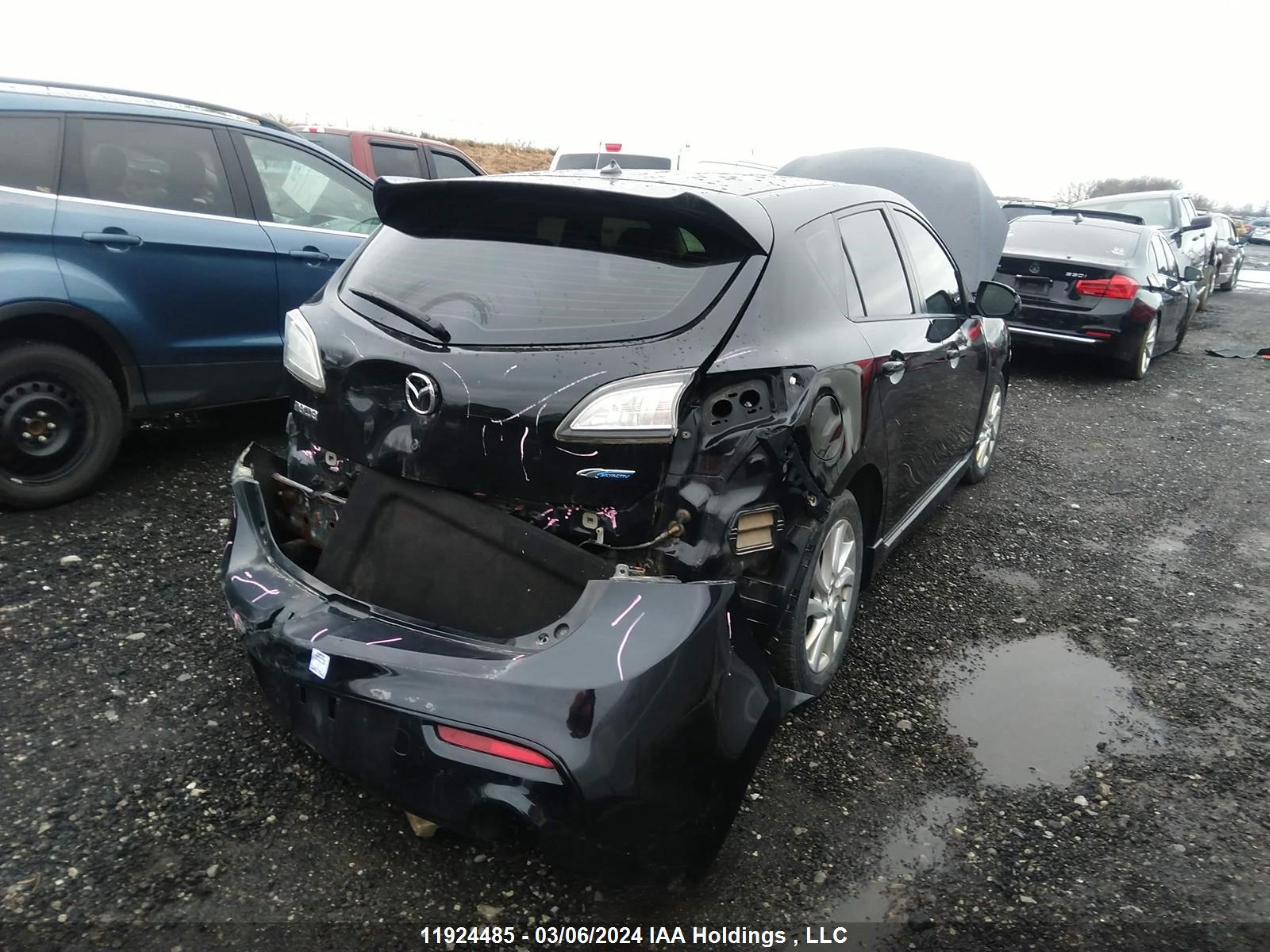 Photo 3 VIN: JM1BL1L75C1683357 - MAZDA 3 