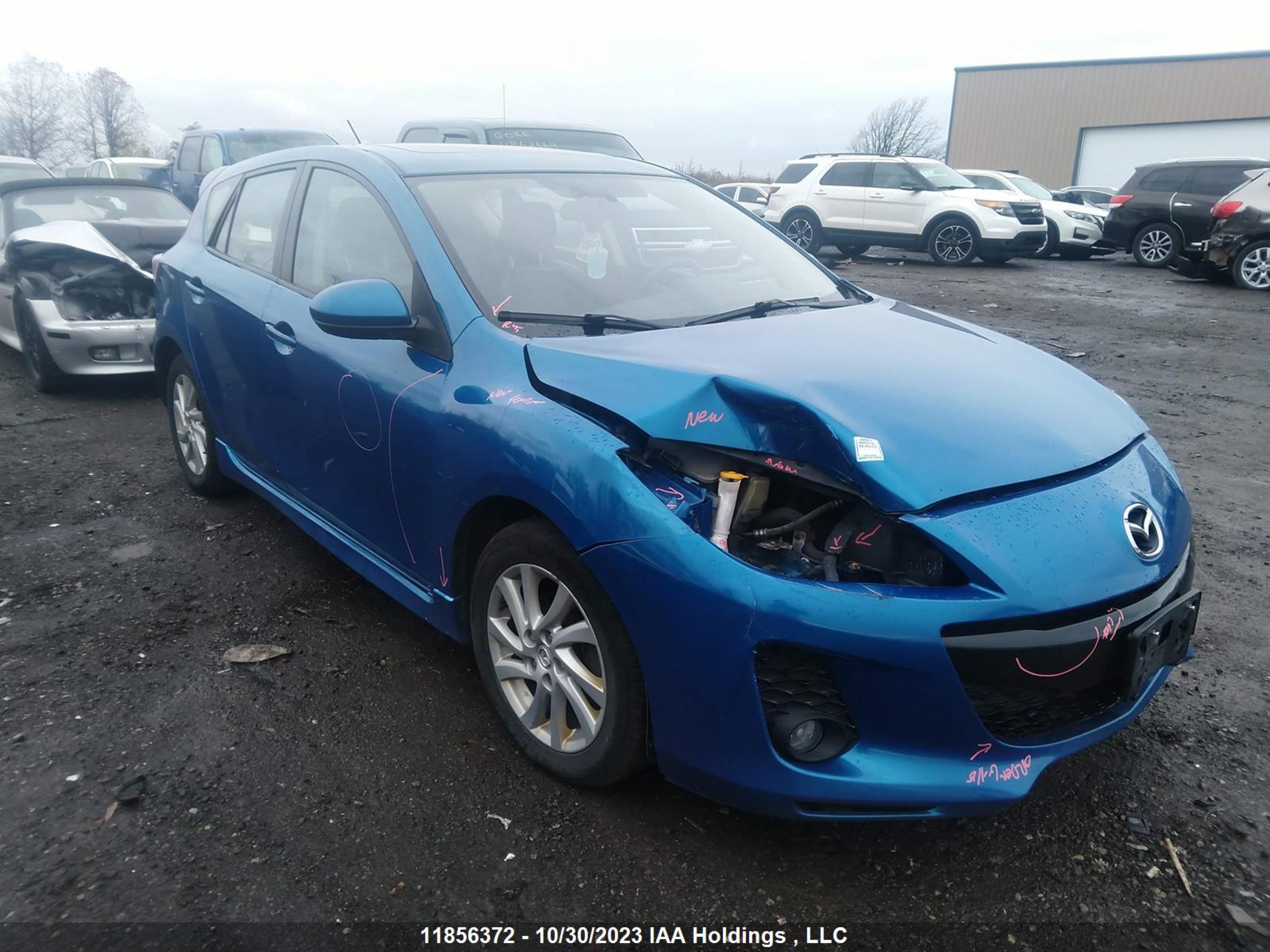 Photo 0 VIN: JM1BL1L75D1732817 - MAZDA 3 