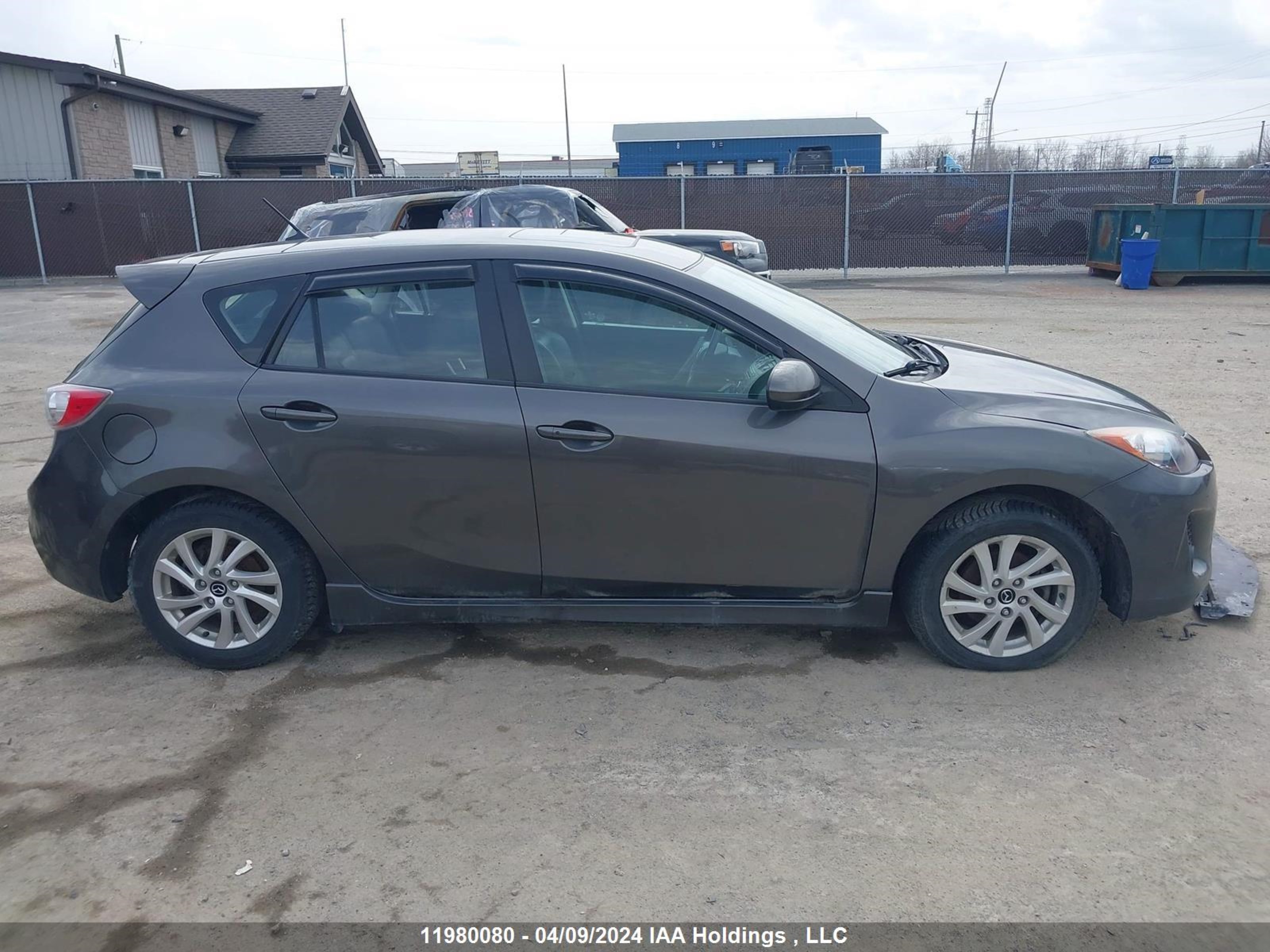 Photo 13 VIN: JM1BL1L76D1824485 - MAZDA 3 