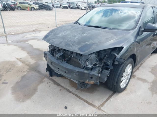 Photo 5 VIN: JM1BL1L77C1584619 - MAZDA MAZDA3 