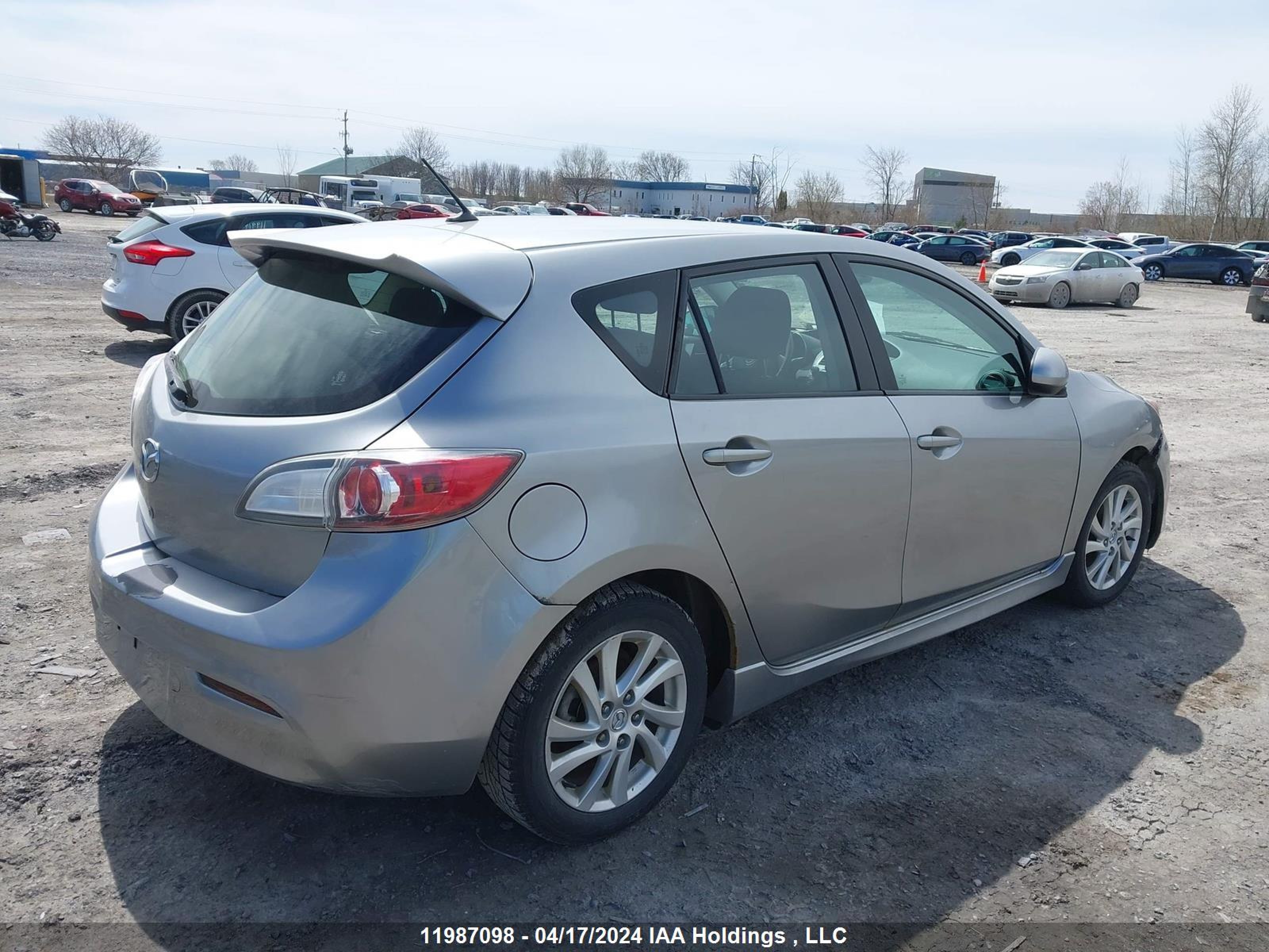 Photo 3 VIN: JM1BL1L77C1641093 - MAZDA 3 