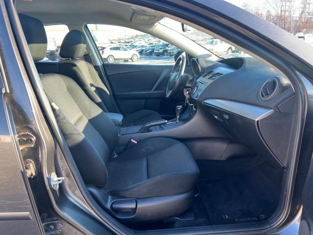 Photo 4 VIN: JM1BL1L7XC1600974 - MAZDA 3 