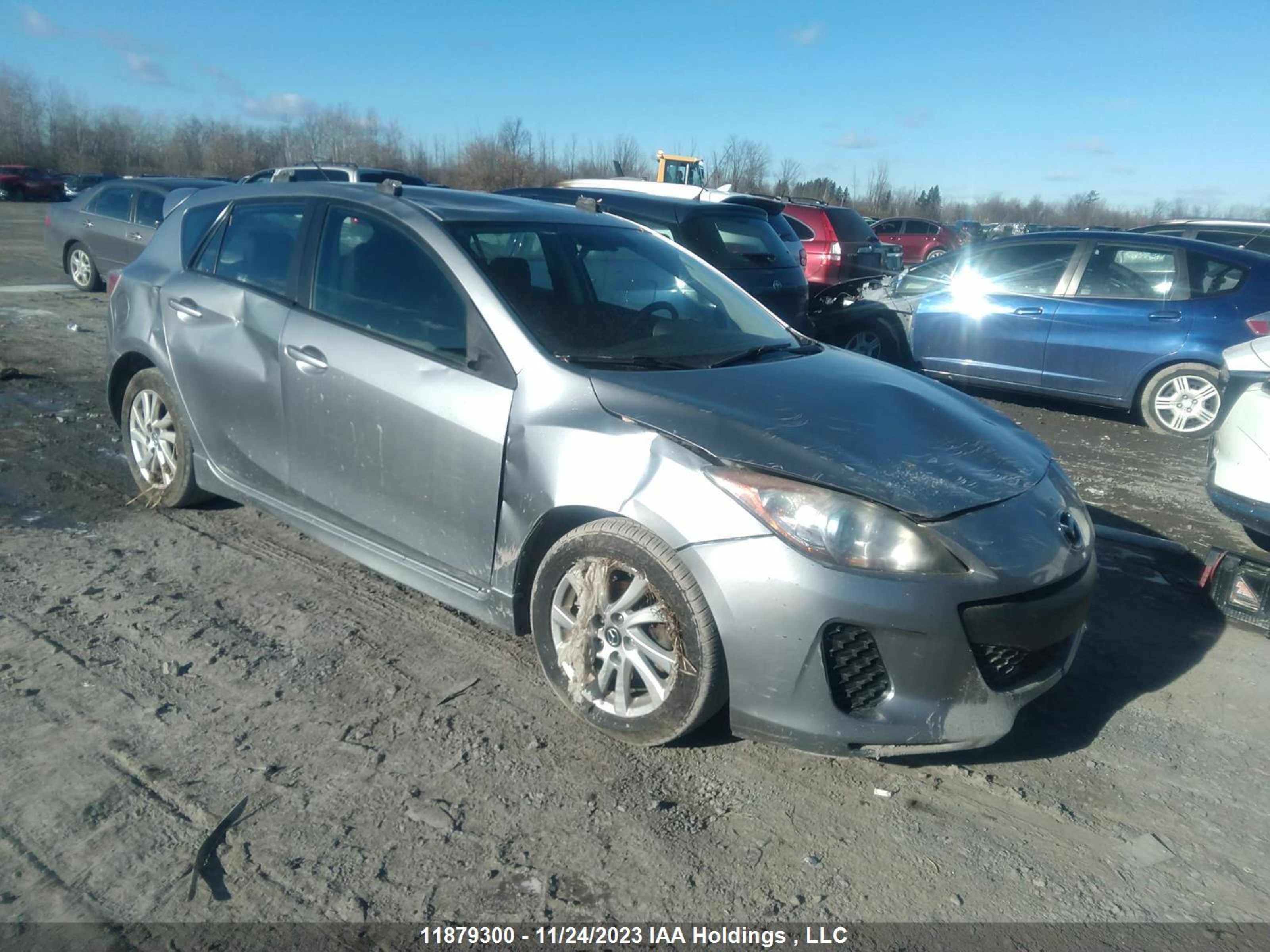 Photo 0 VIN: JM1BL1L7XD1818365 - MAZDA 3 