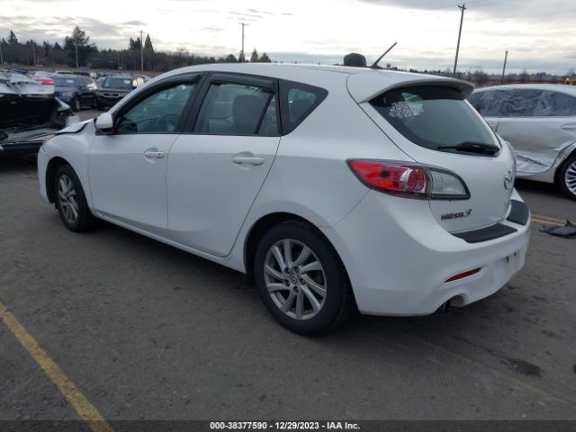 Photo 2 VIN: JM1BL1L80C1658648 - MAZDA MAZDA3 