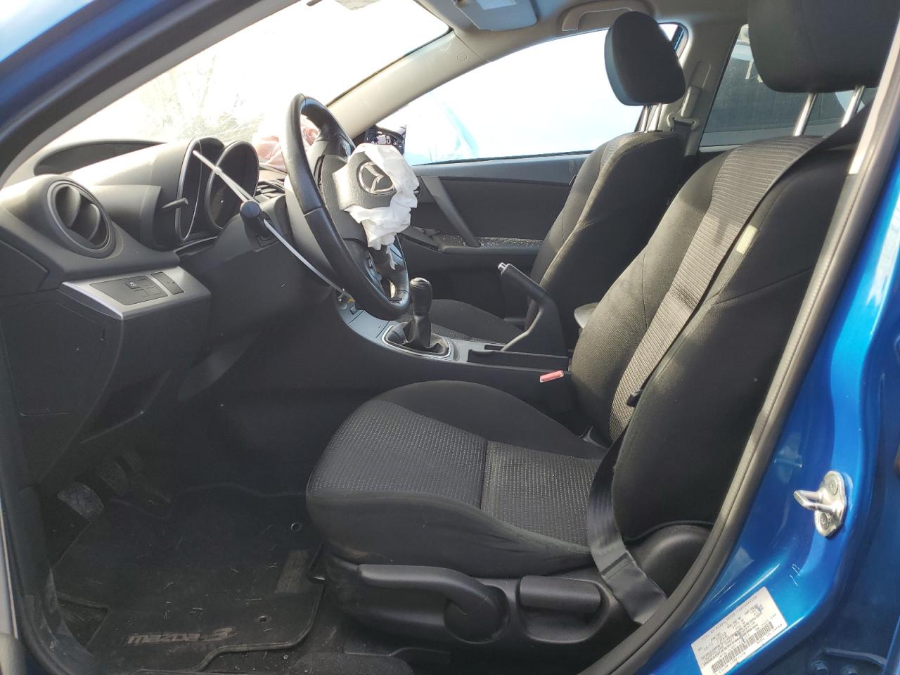 Photo 6 VIN: JM1BL1L80C1674655 - MAZDA 3 