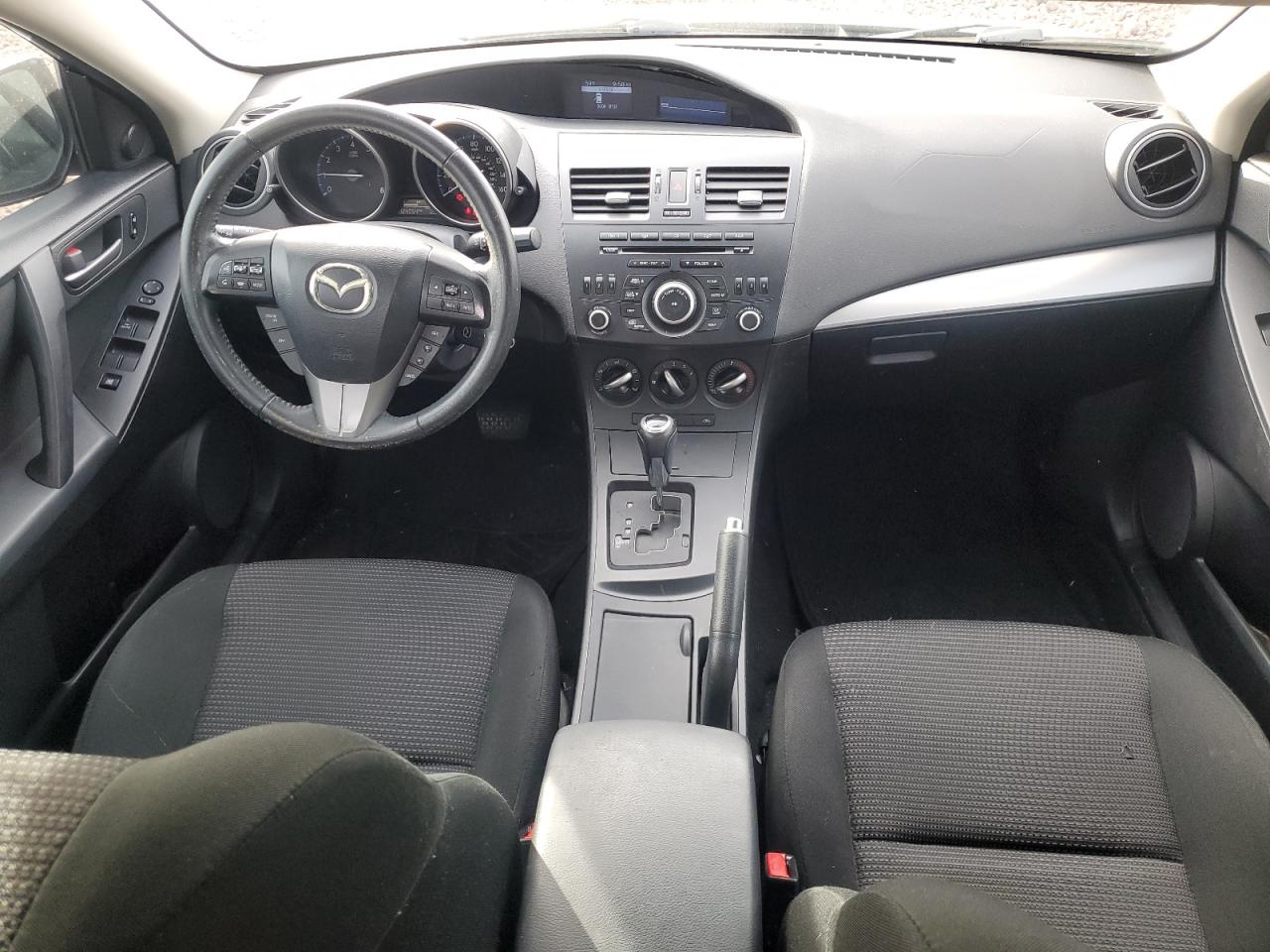 Photo 7 VIN: JM1BL1L80C1685820 - MAZDA 3 