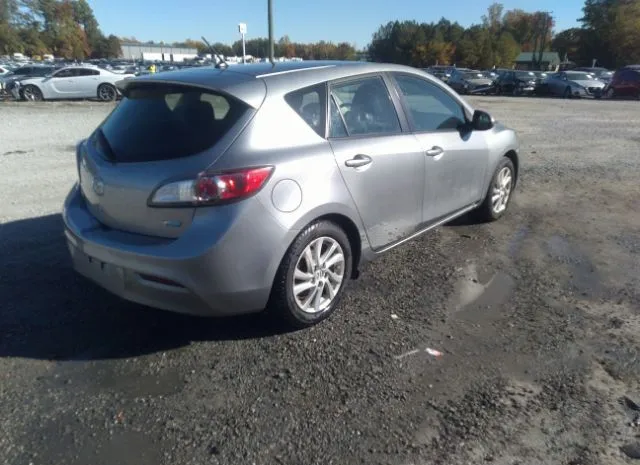 Photo 3 VIN: JM1BL1L82C1581281 - MAZDA MAZDA3 