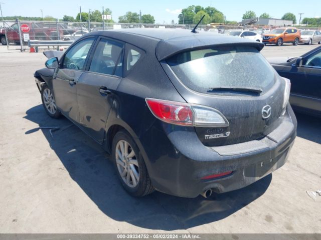 Photo 2 VIN: JM1BL1L82C1615705 - MAZDA MAZDA3 