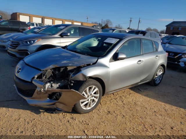 Photo 1 VIN: JM1BL1L84C1684136 - MAZDA MAZDA3 